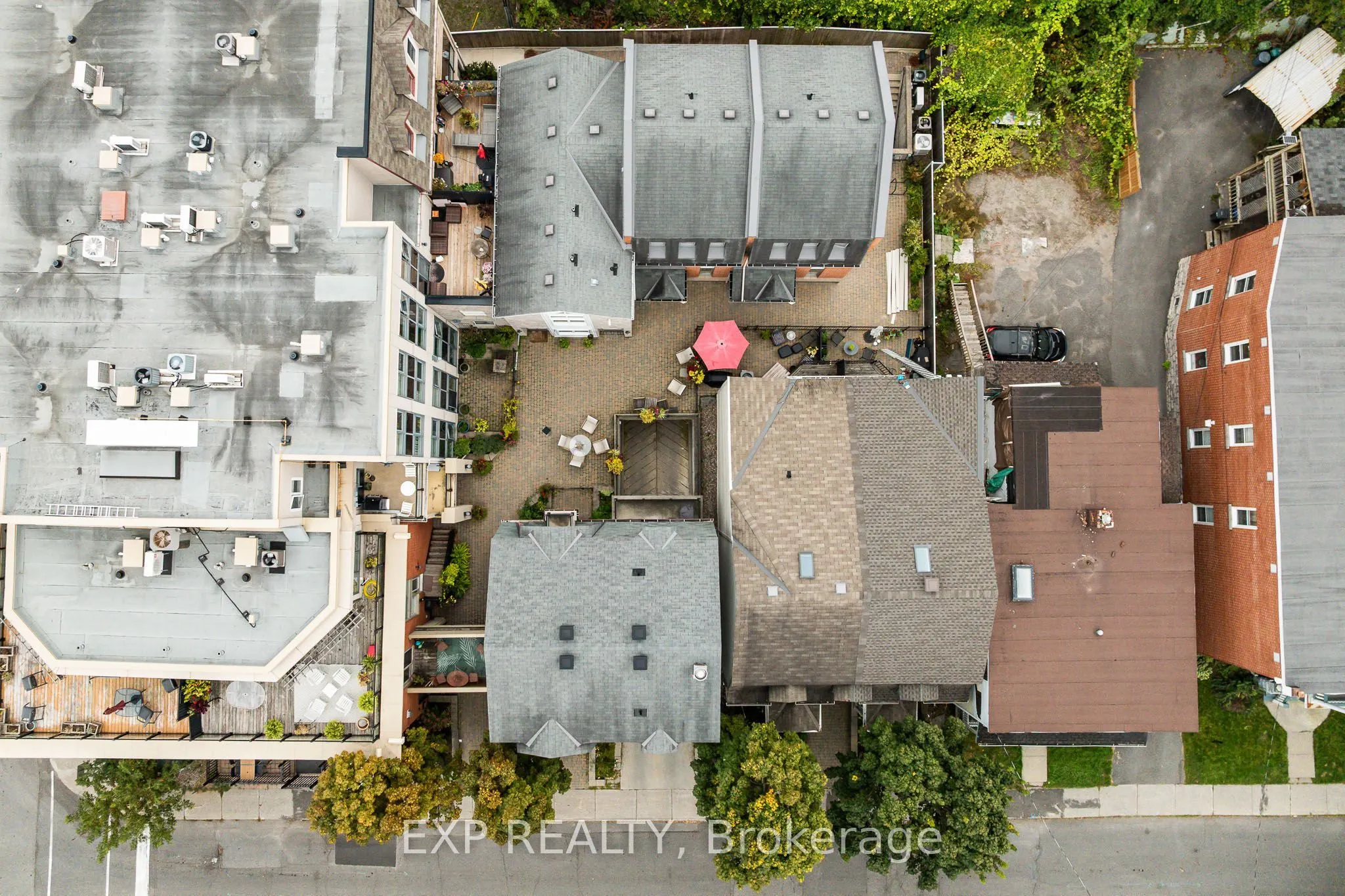 122 Guigues Avenue W #Unit 1 Level 1