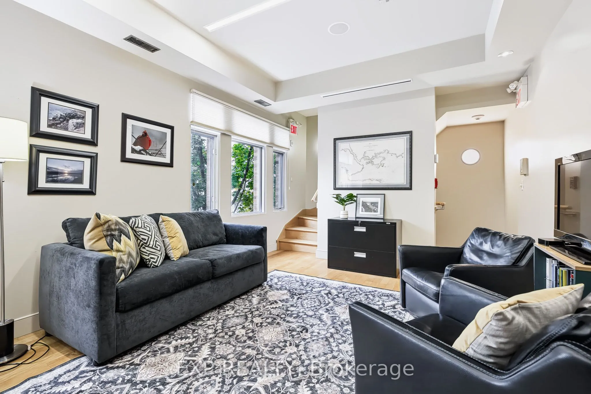 122 Guigues Avenue W #Unit 1 Level 1