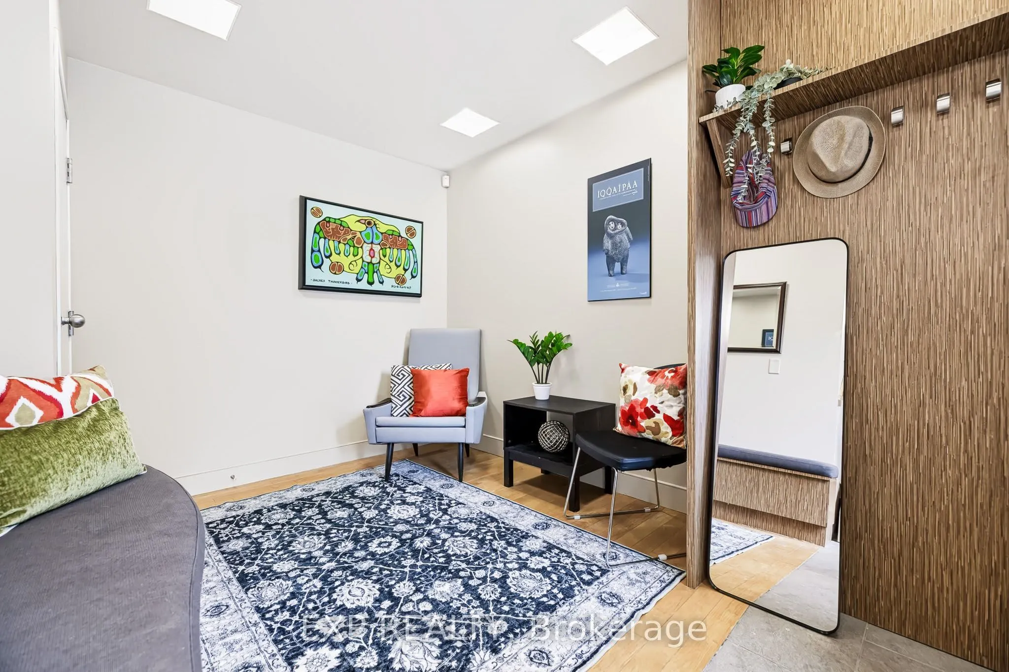 122 Guigues Avenue W #Unit 1 Level 1