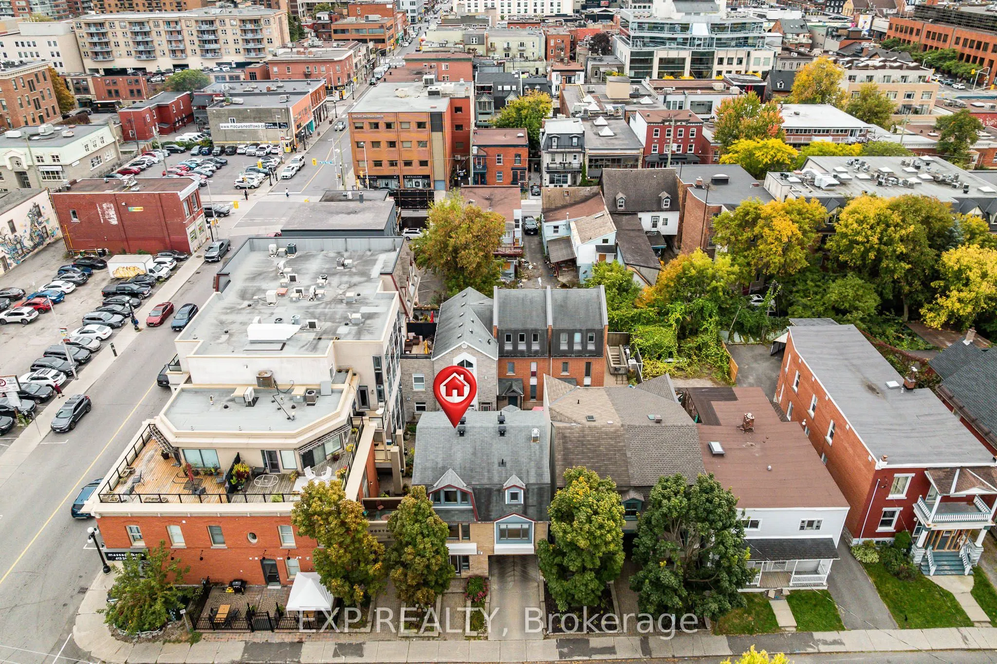 122 Guigues Avenue W #Unit 1 Level 1