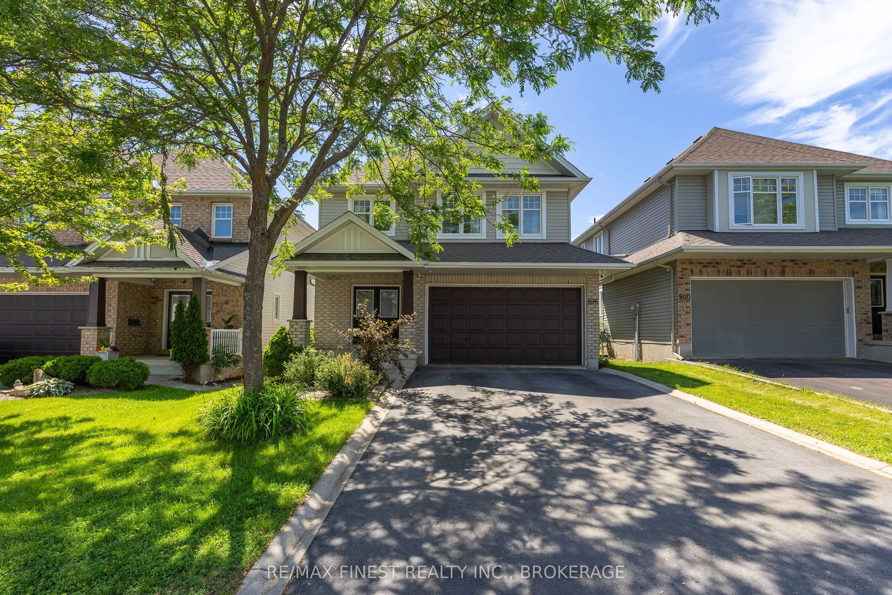 896 Cottonwood Avenue
