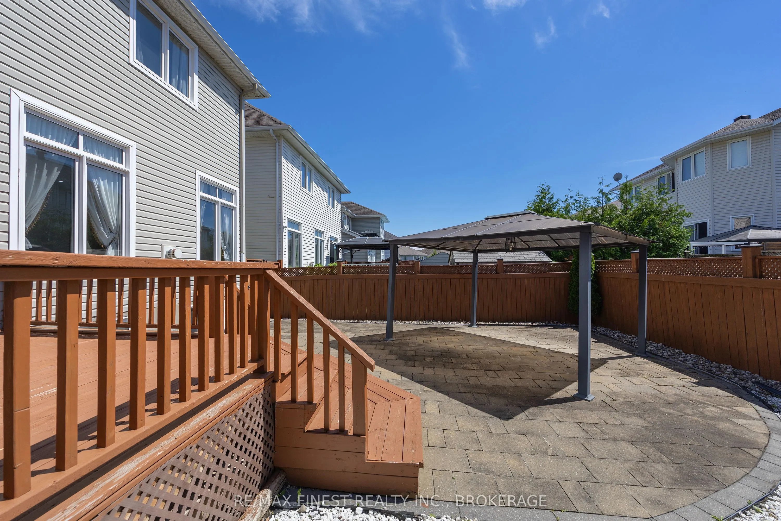 896 Cottonwood Avenue