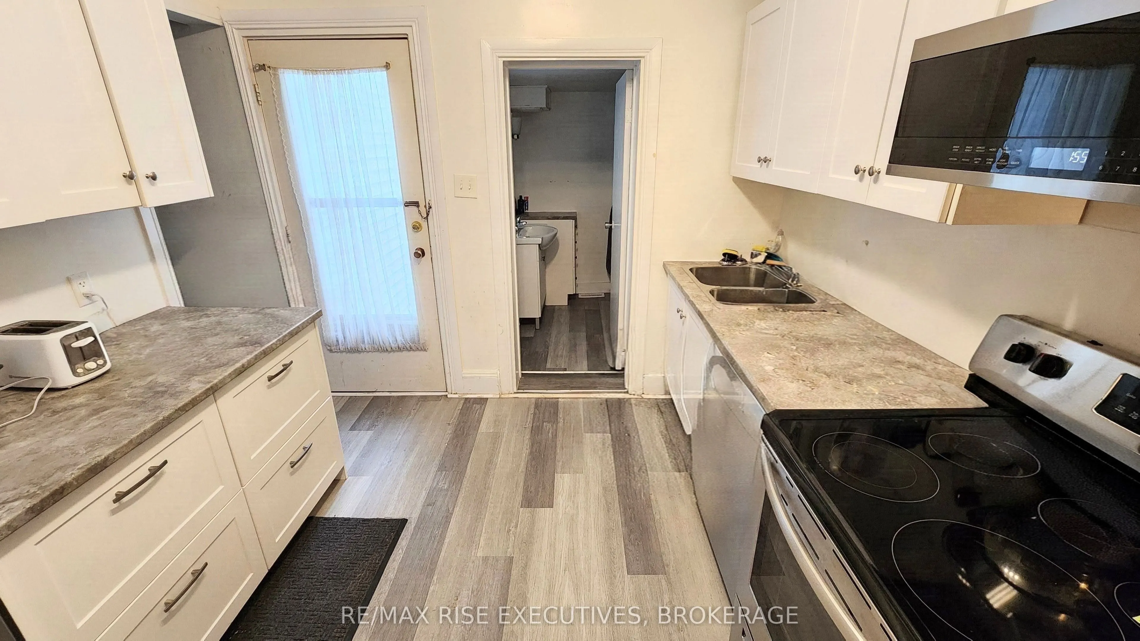 385 Alfred Street