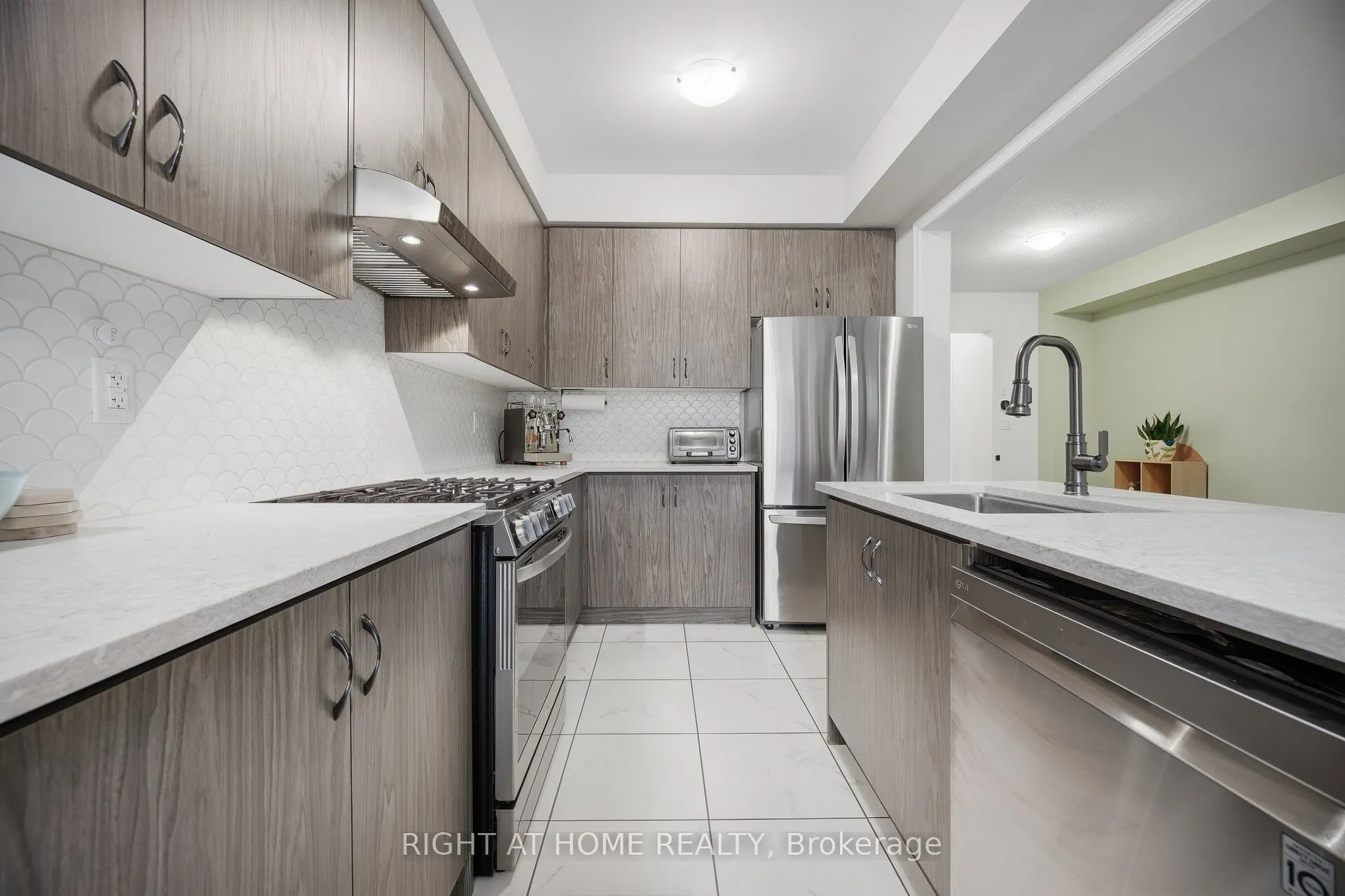166 Deerpath Drive #79