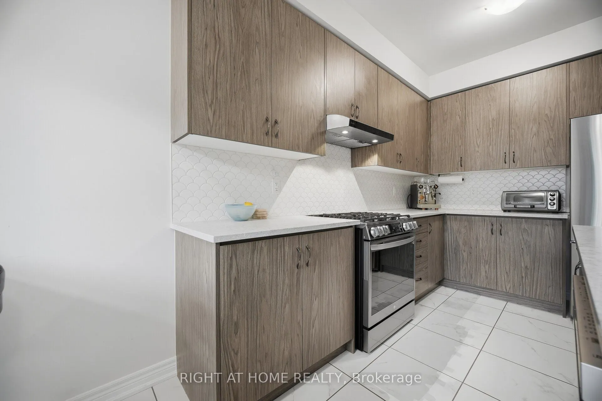 166 Deerpath Drive #79