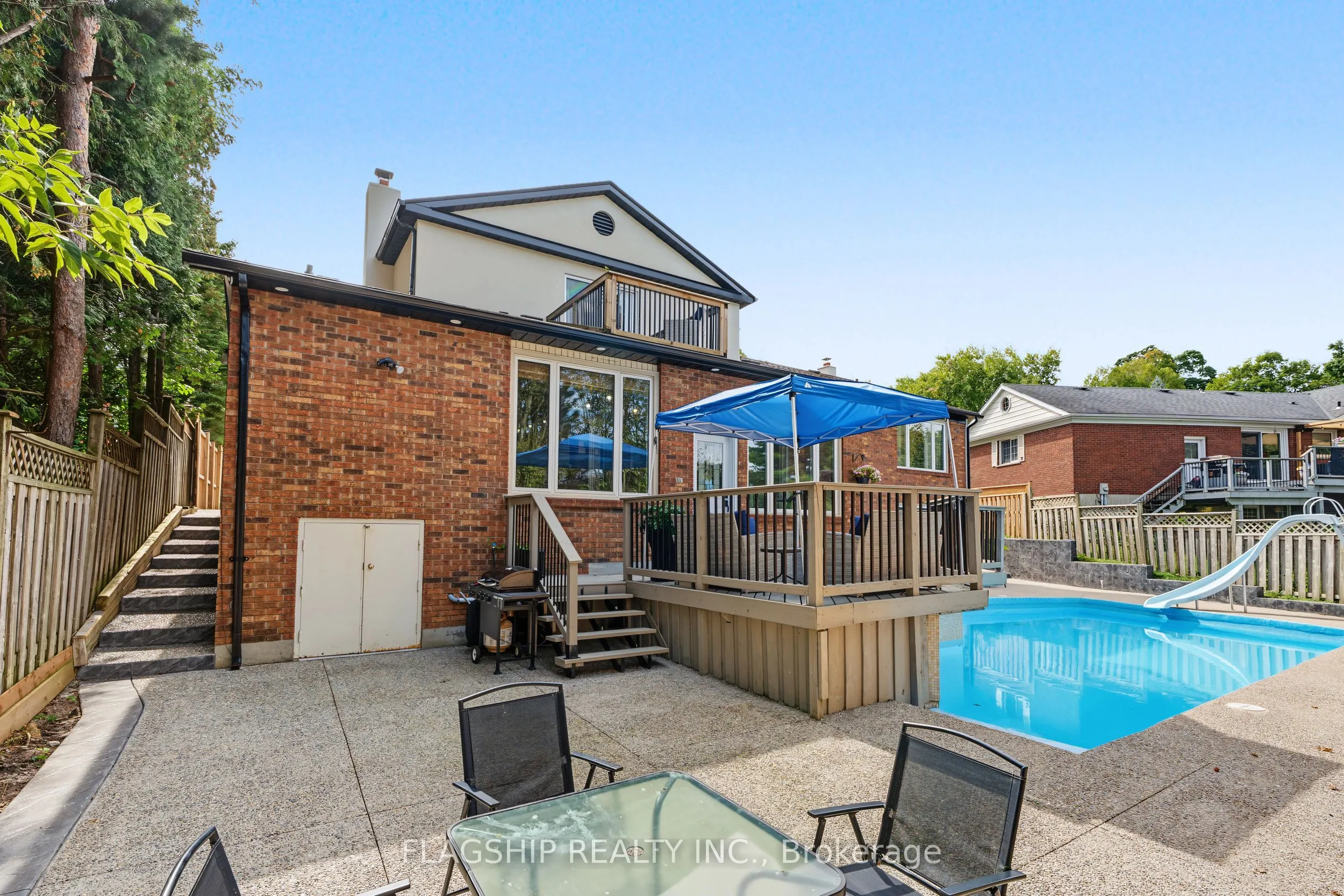 23 Rosslinn Road