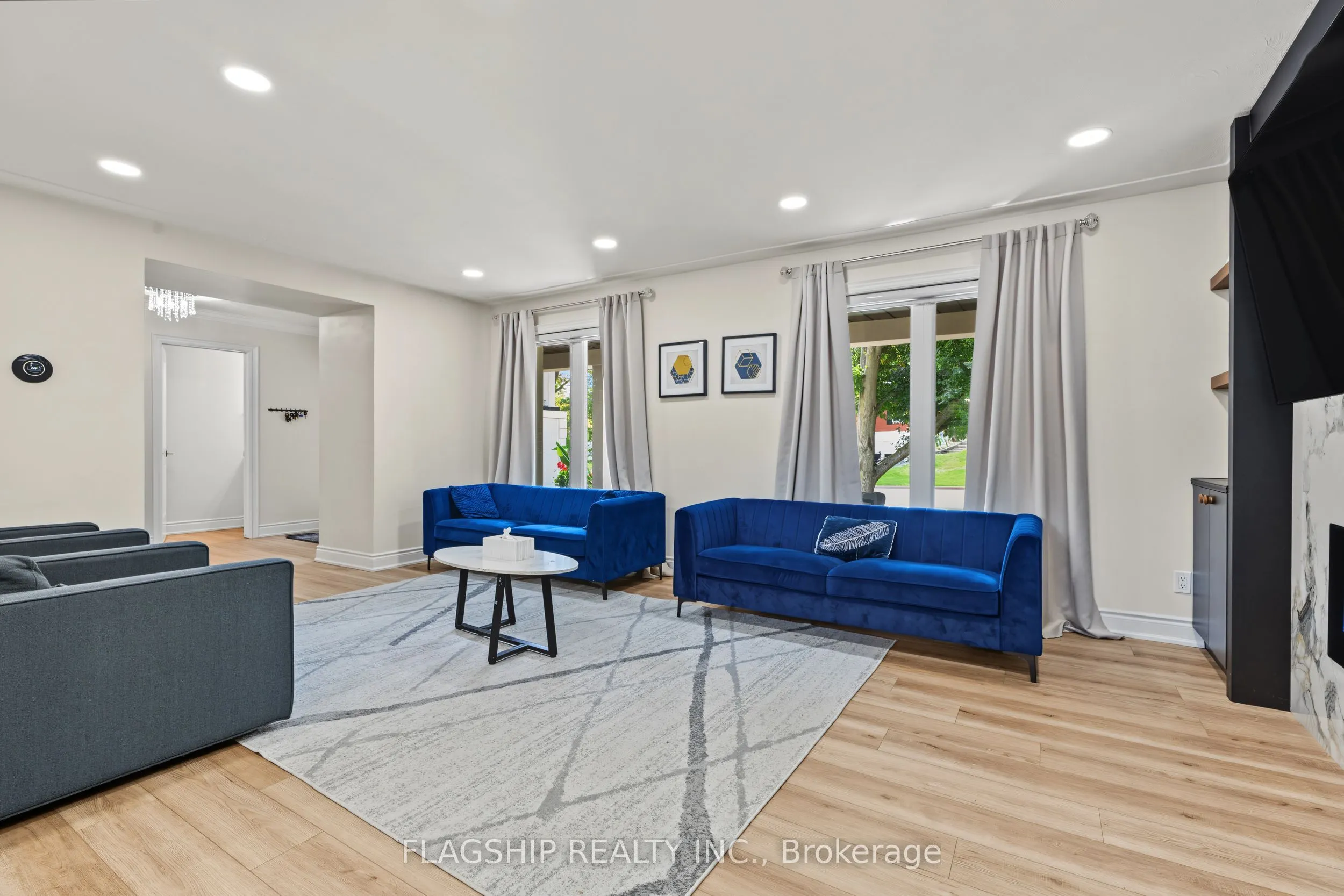 23 Rosslinn Road