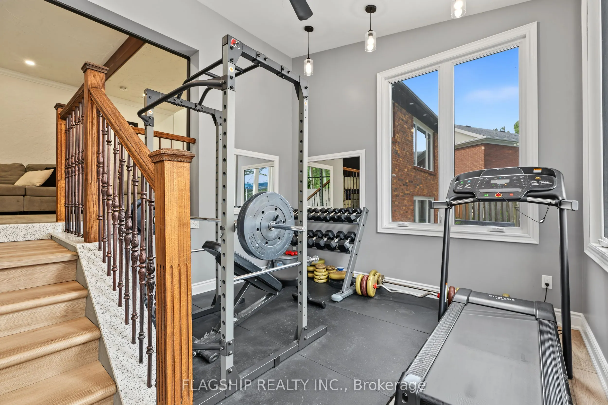 23 Rosslinn Road