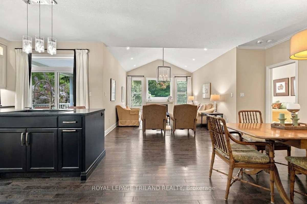 43 Hickory Lane