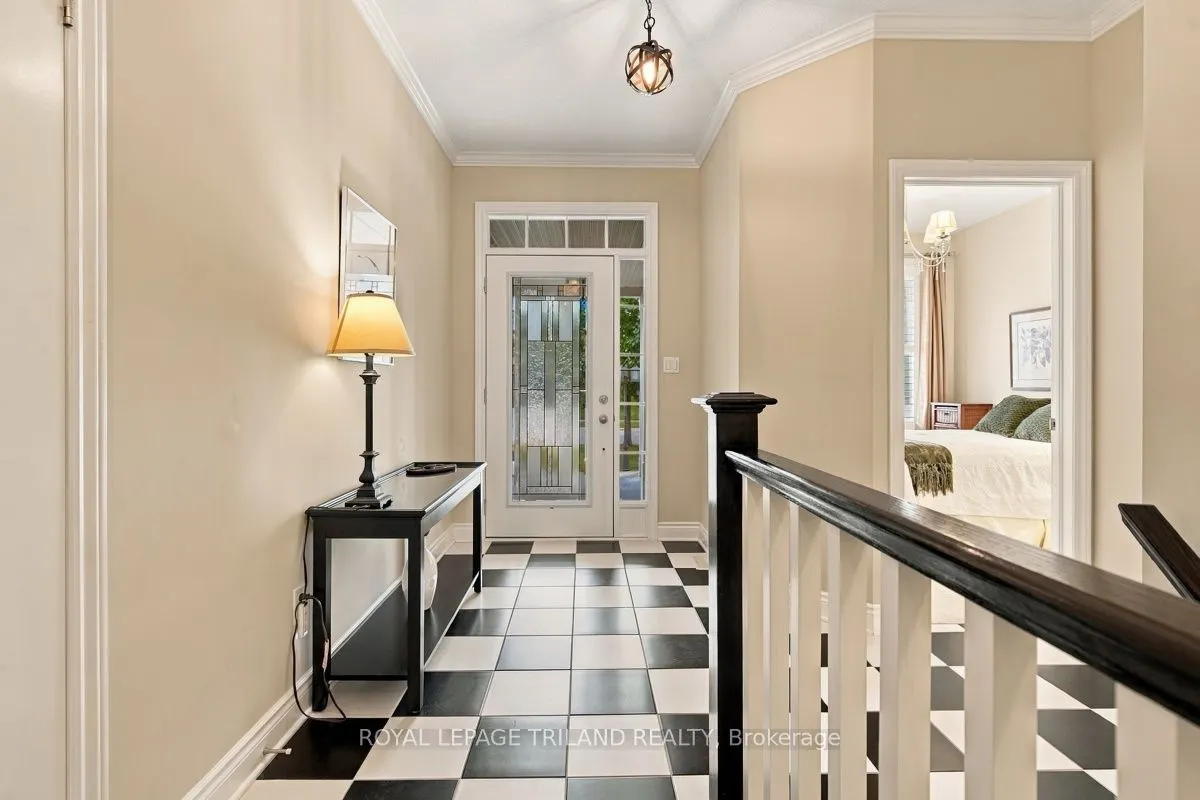 43 Hickory Lane