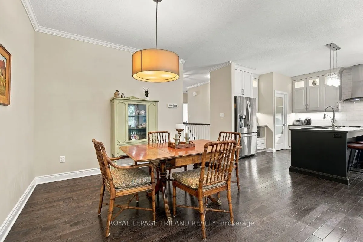 43 Hickory Lane