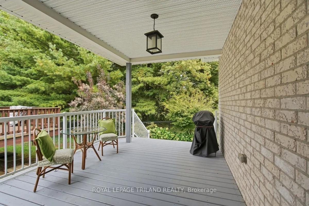 43 Hickory Lane
