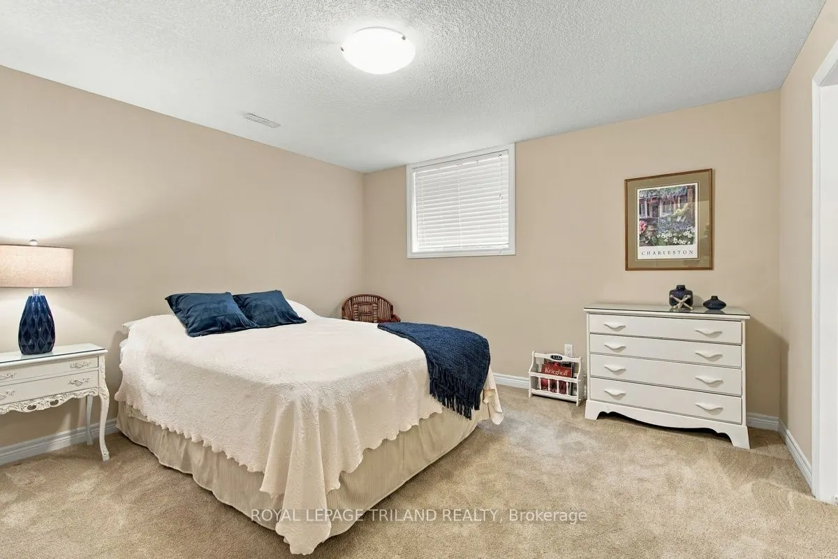 43 Hickory Lane