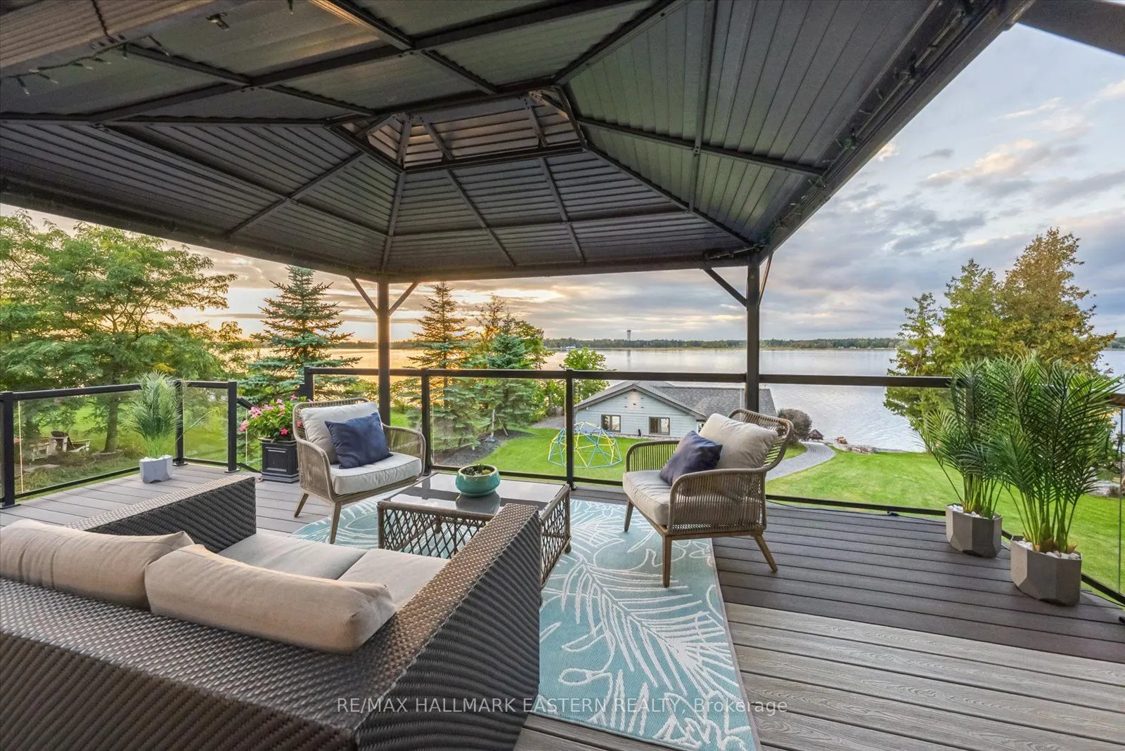 2112 Truman Drive