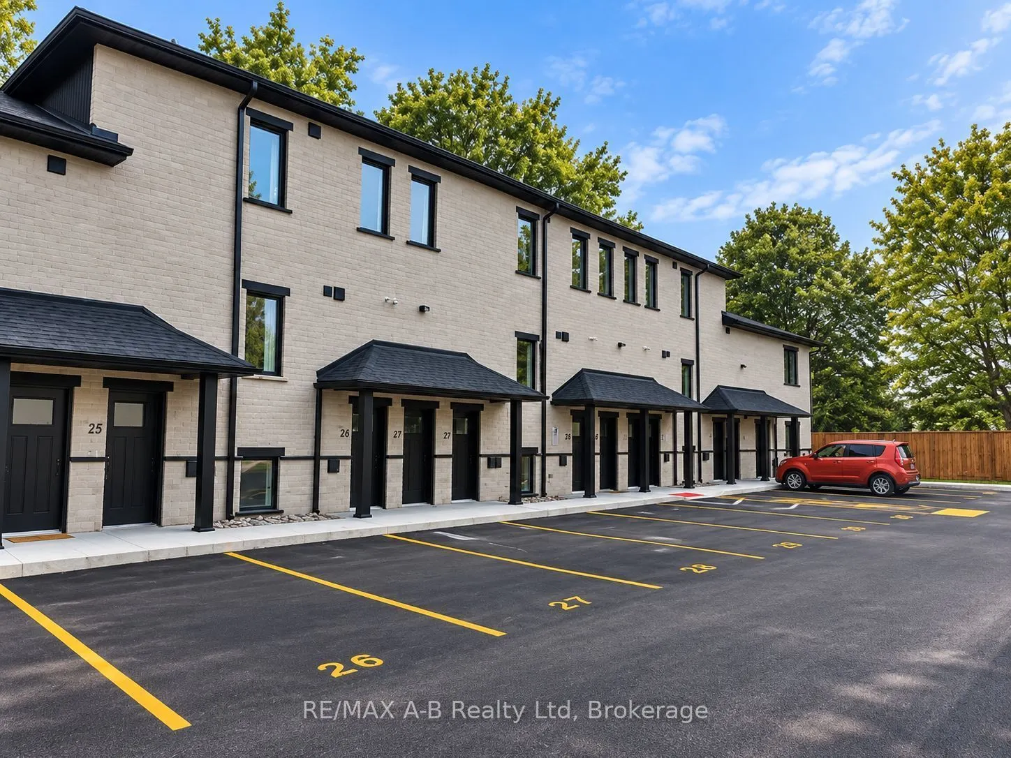 428 Queen Street W #31