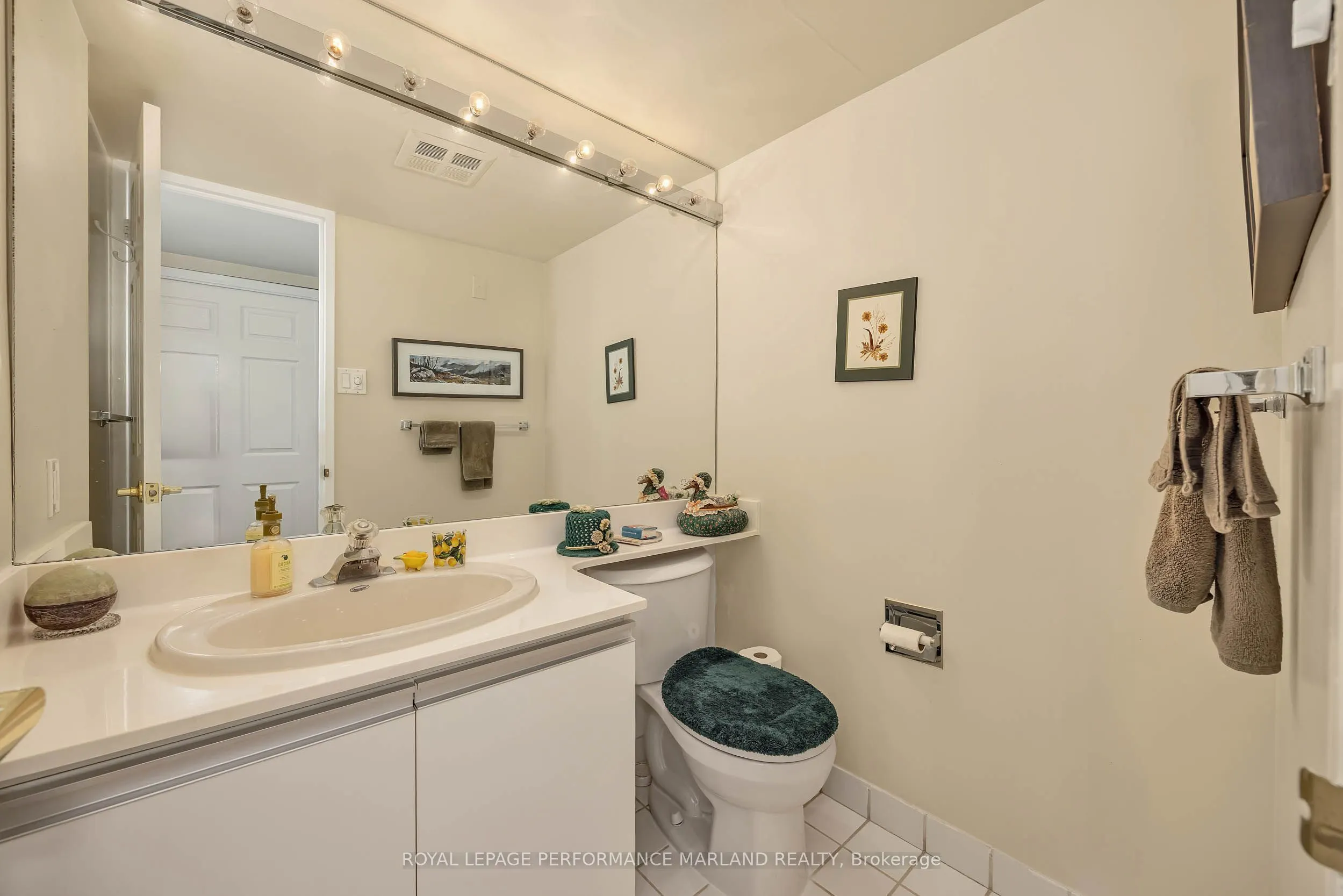 1510 Riverside Drive #2001