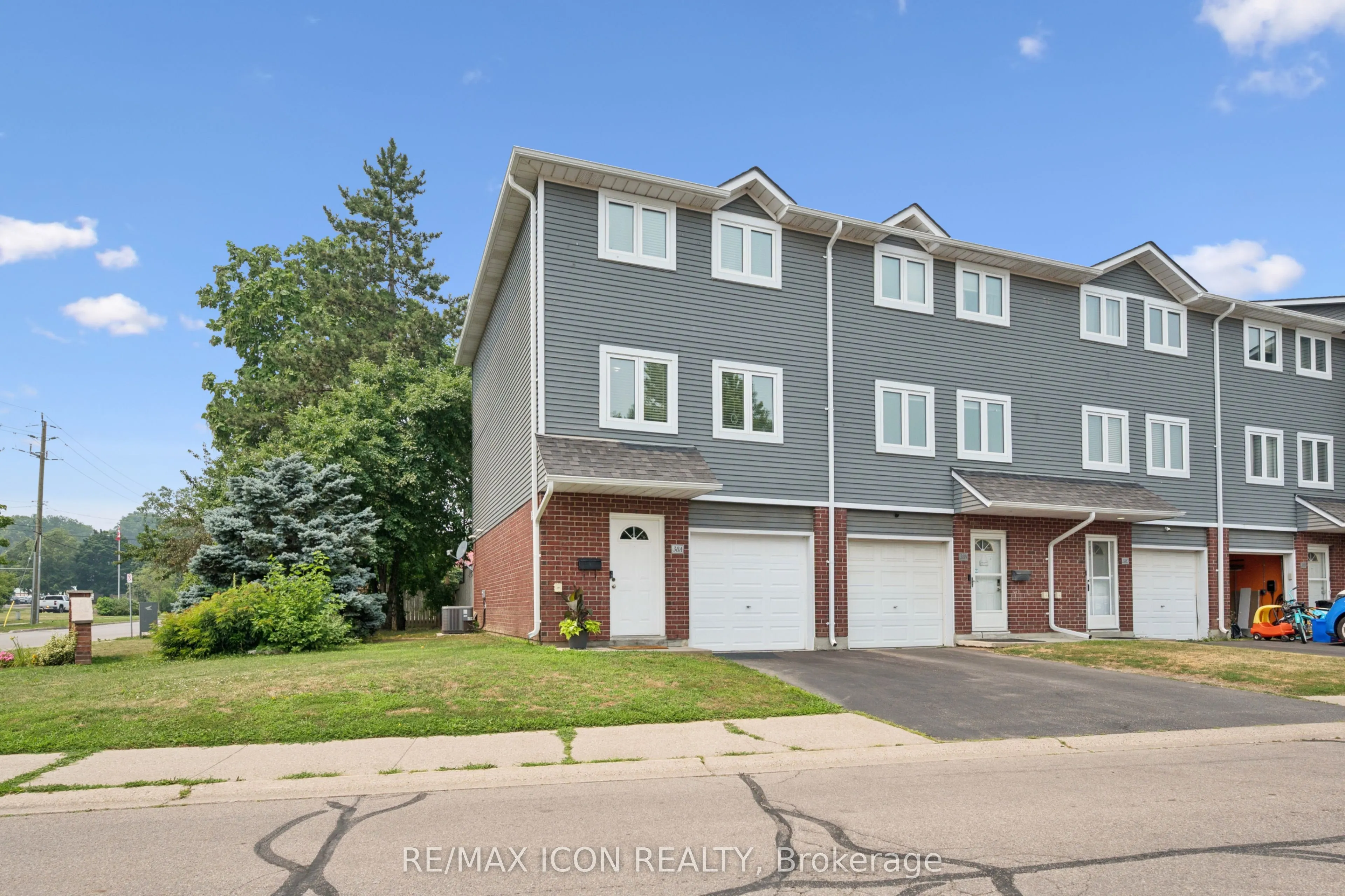 38 Harris Avenue #A