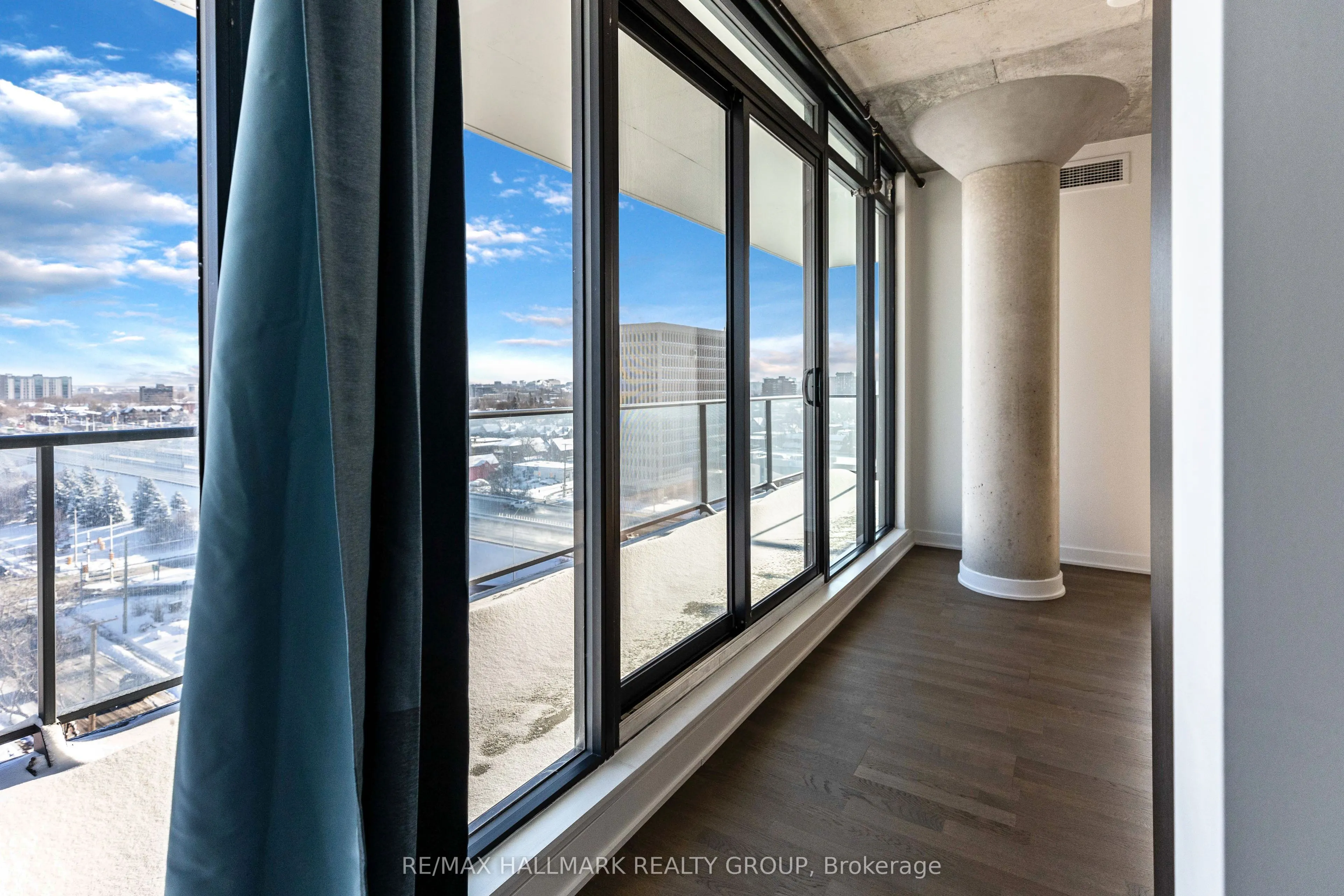 203 CATHERINE Street #902