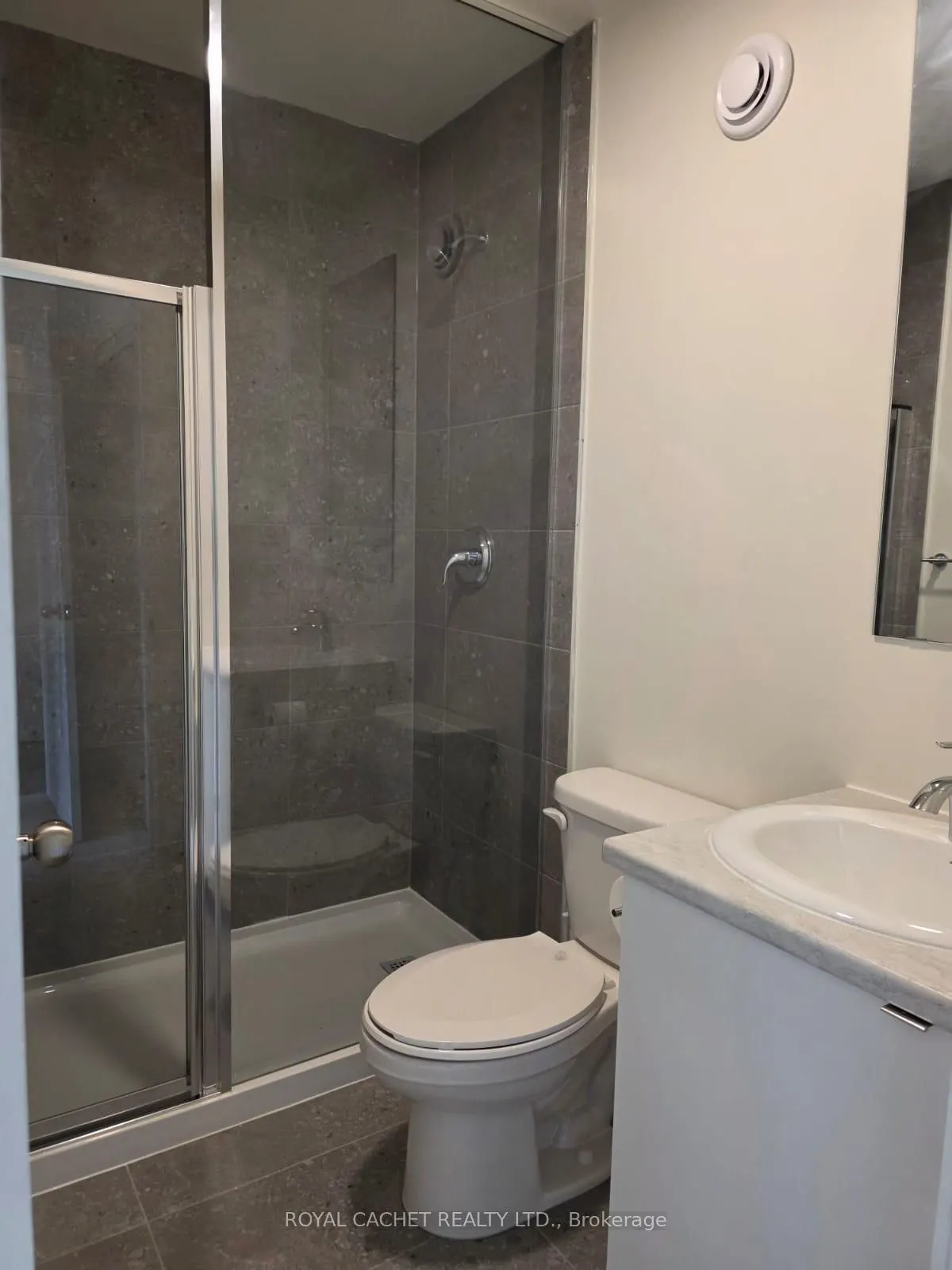 16 Melbourne Avenue #304C