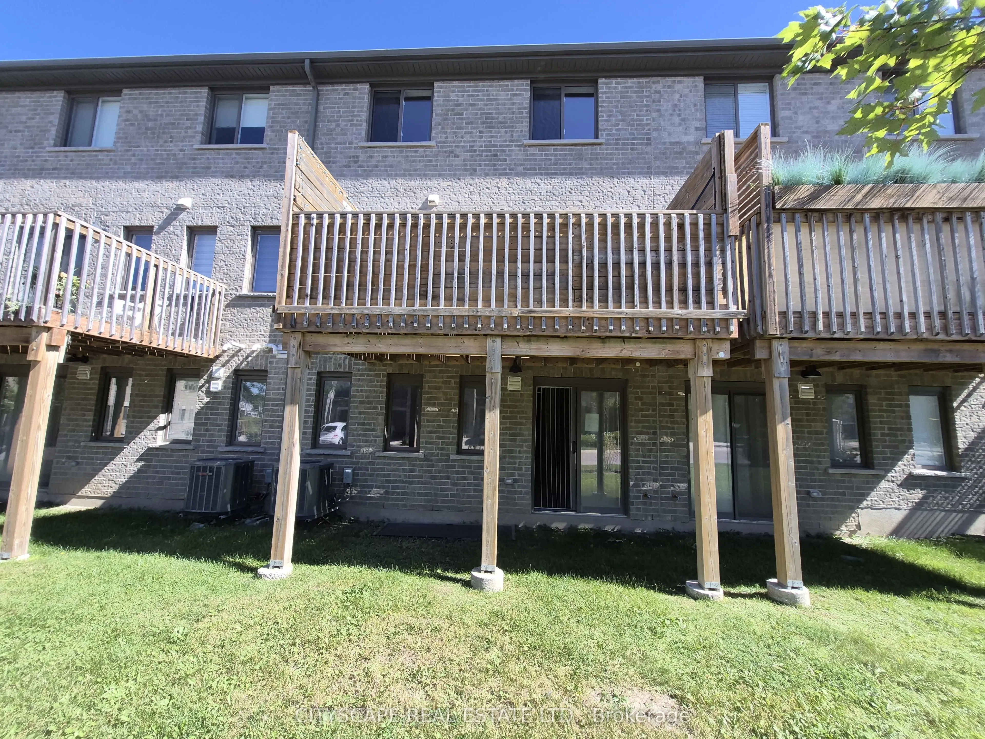 125 Hollybrook Trail #16