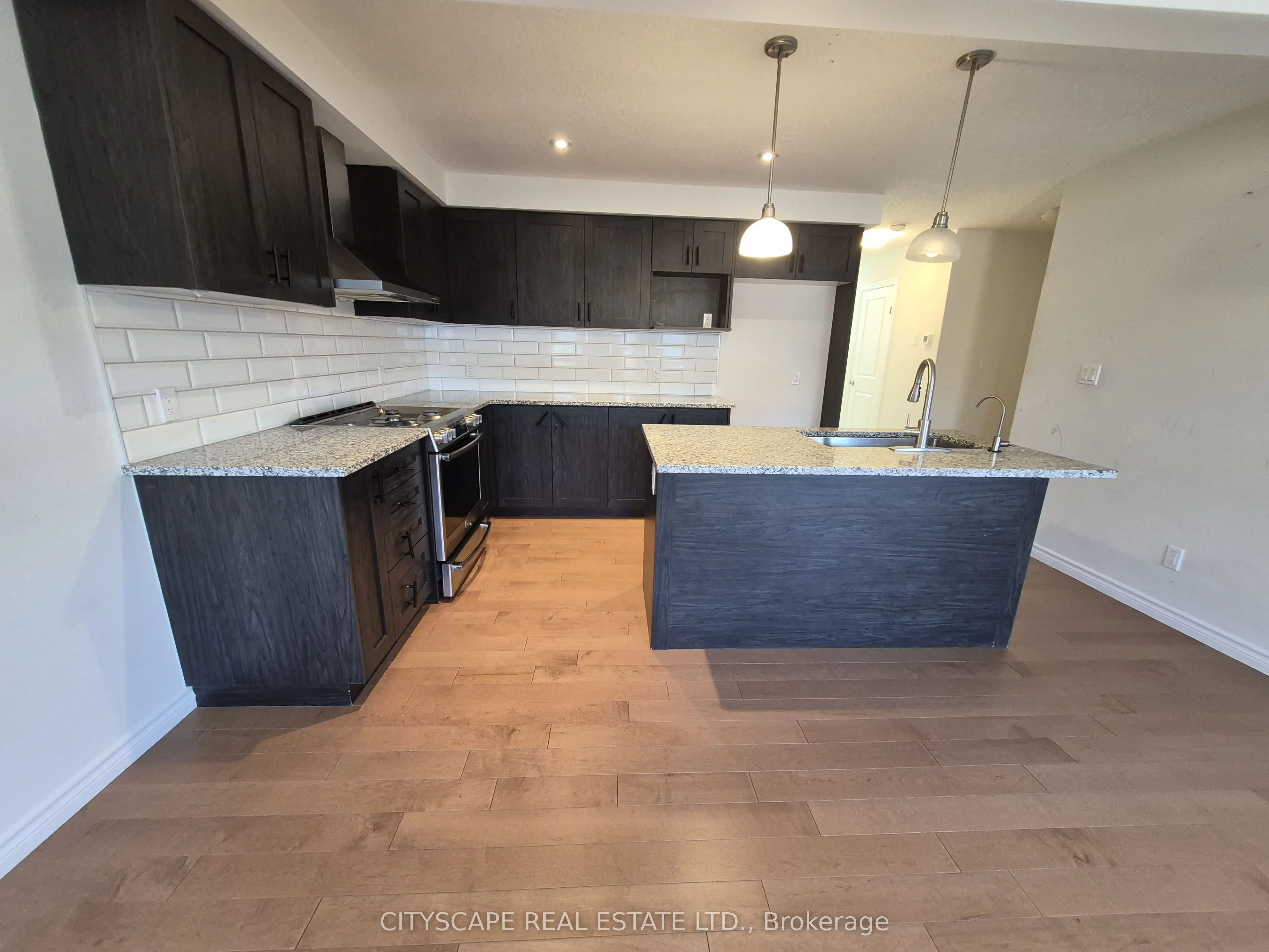 125 Hollybrook Trail #16