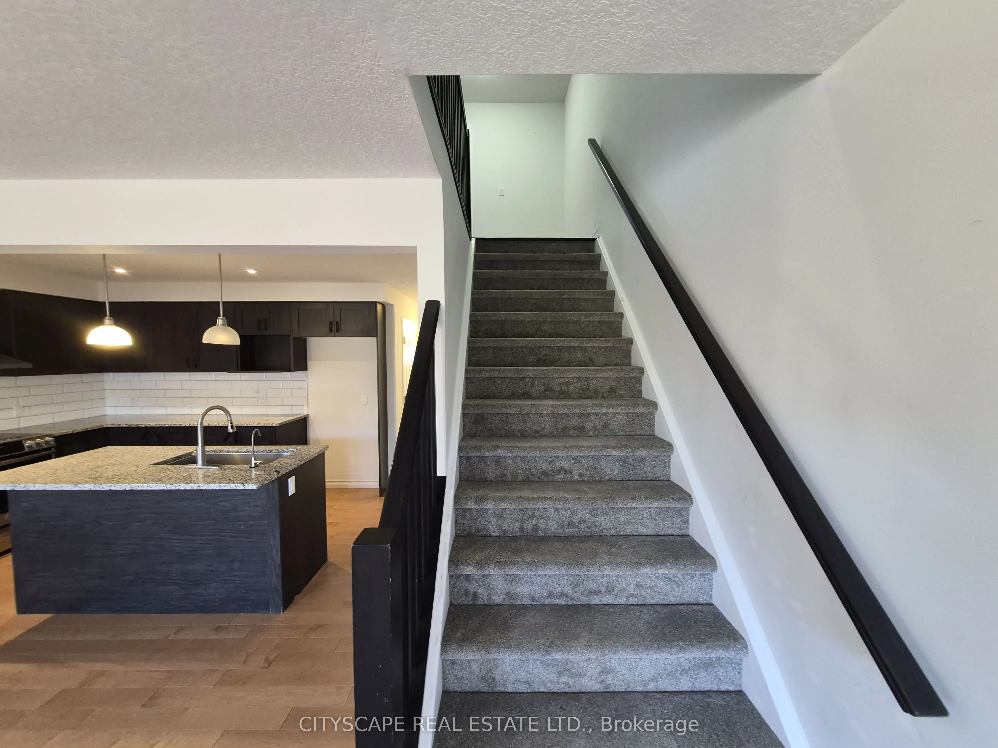 125 Hollybrook Trail #16
