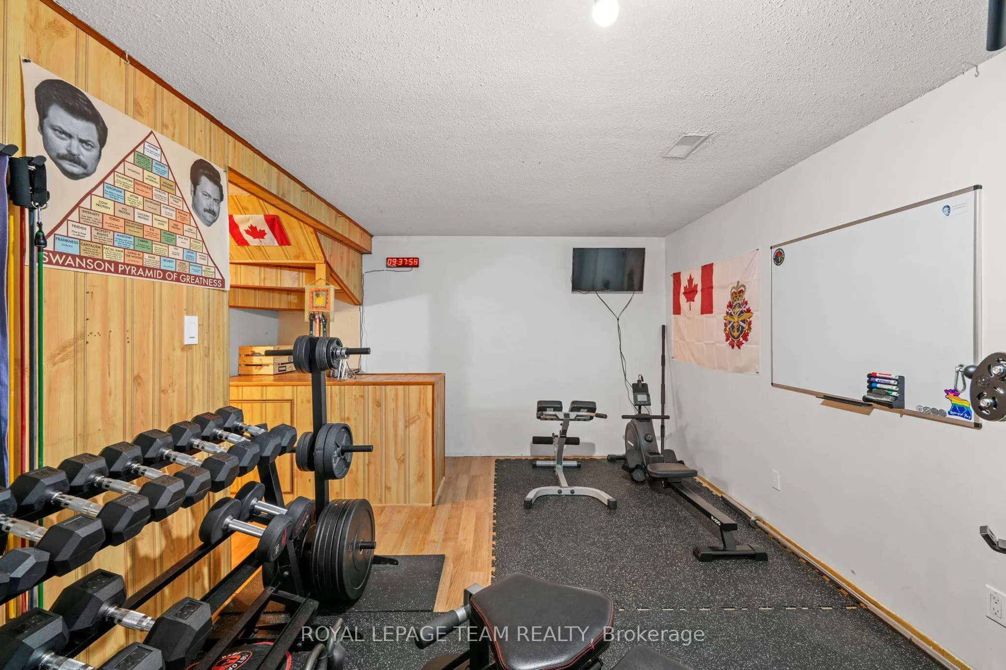 128 McClintock Way #128