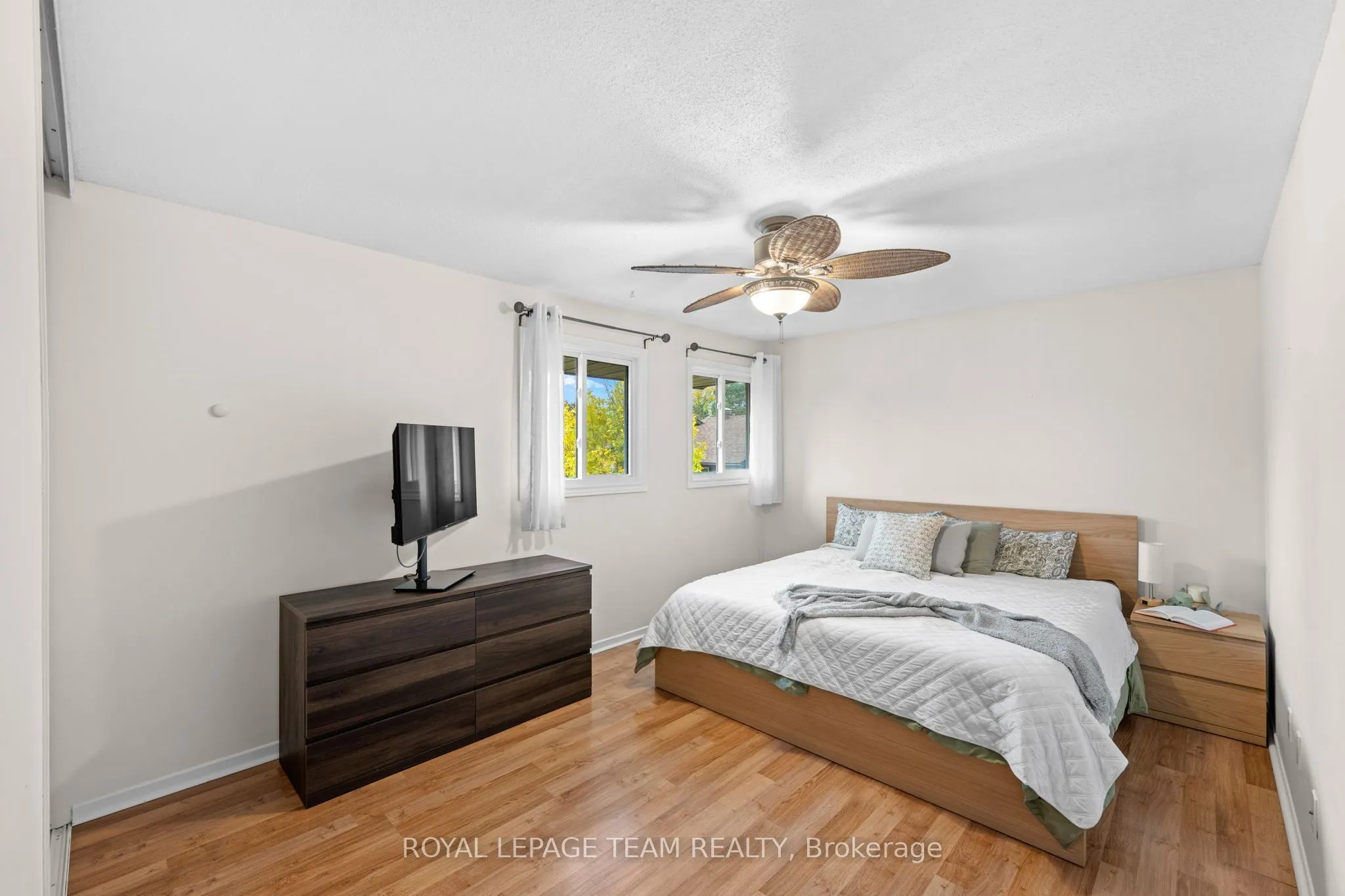 128 McClintock Way #128