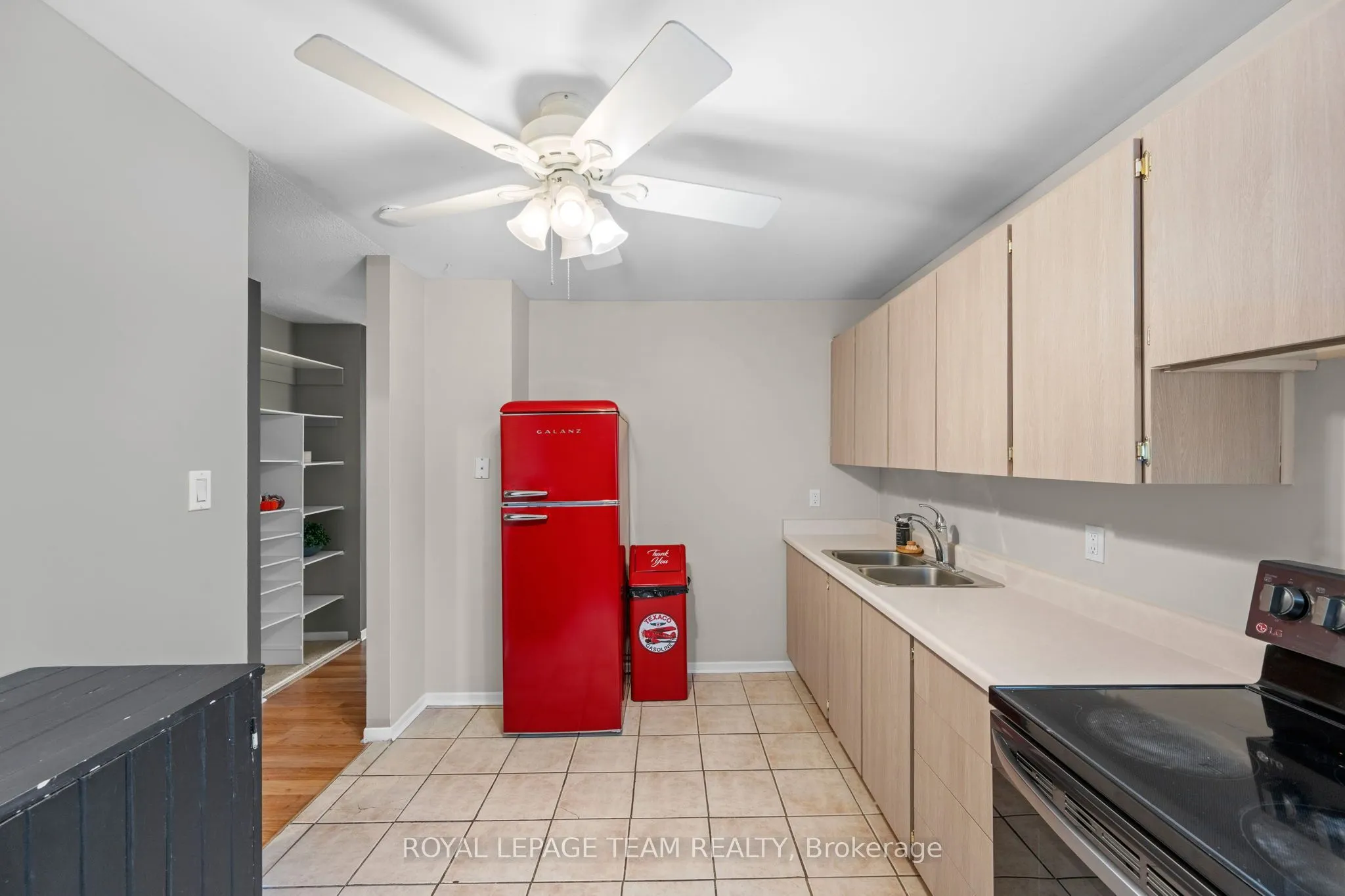 128 McClintock Way #128