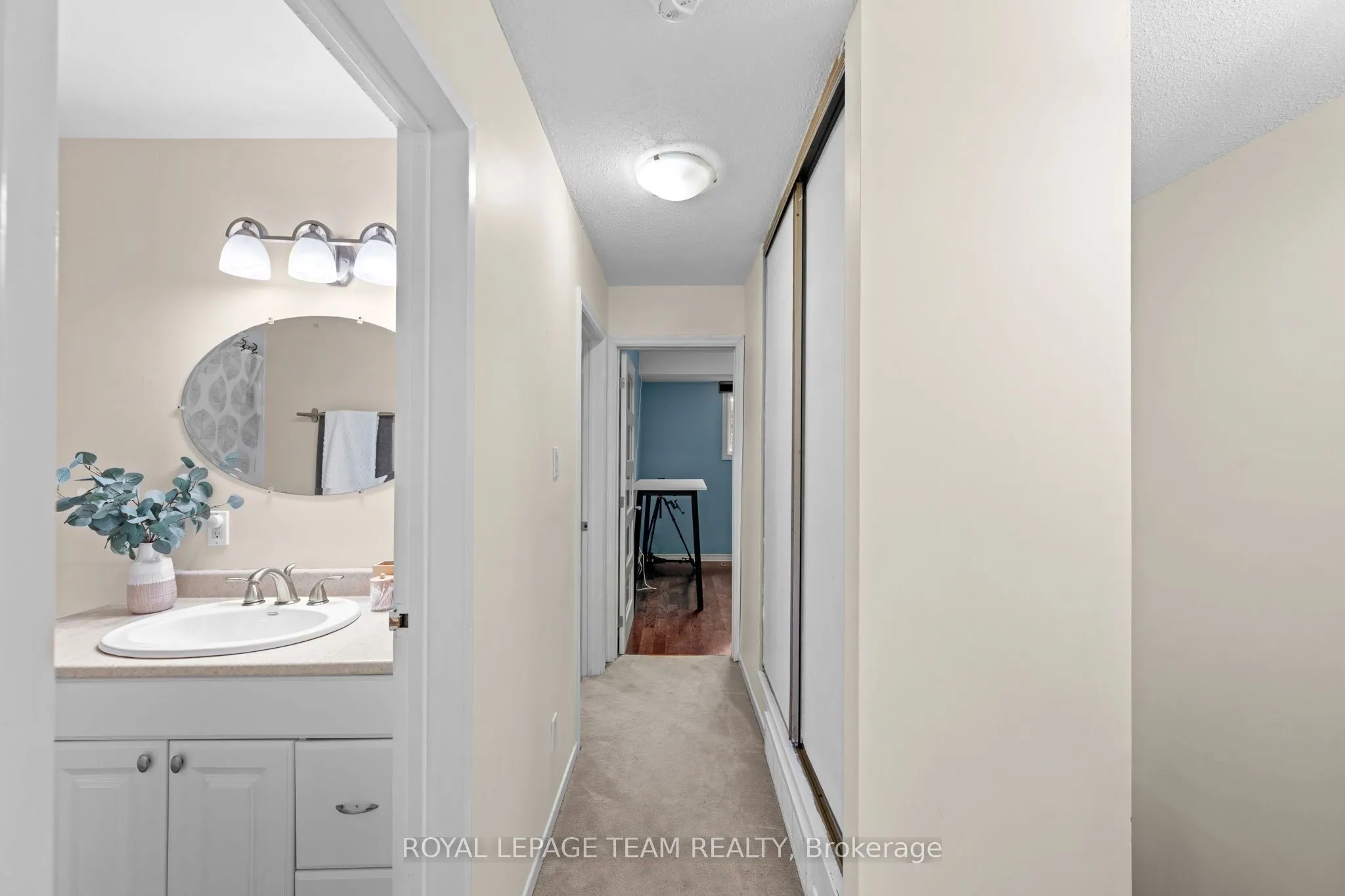 128 McClintock Way #128