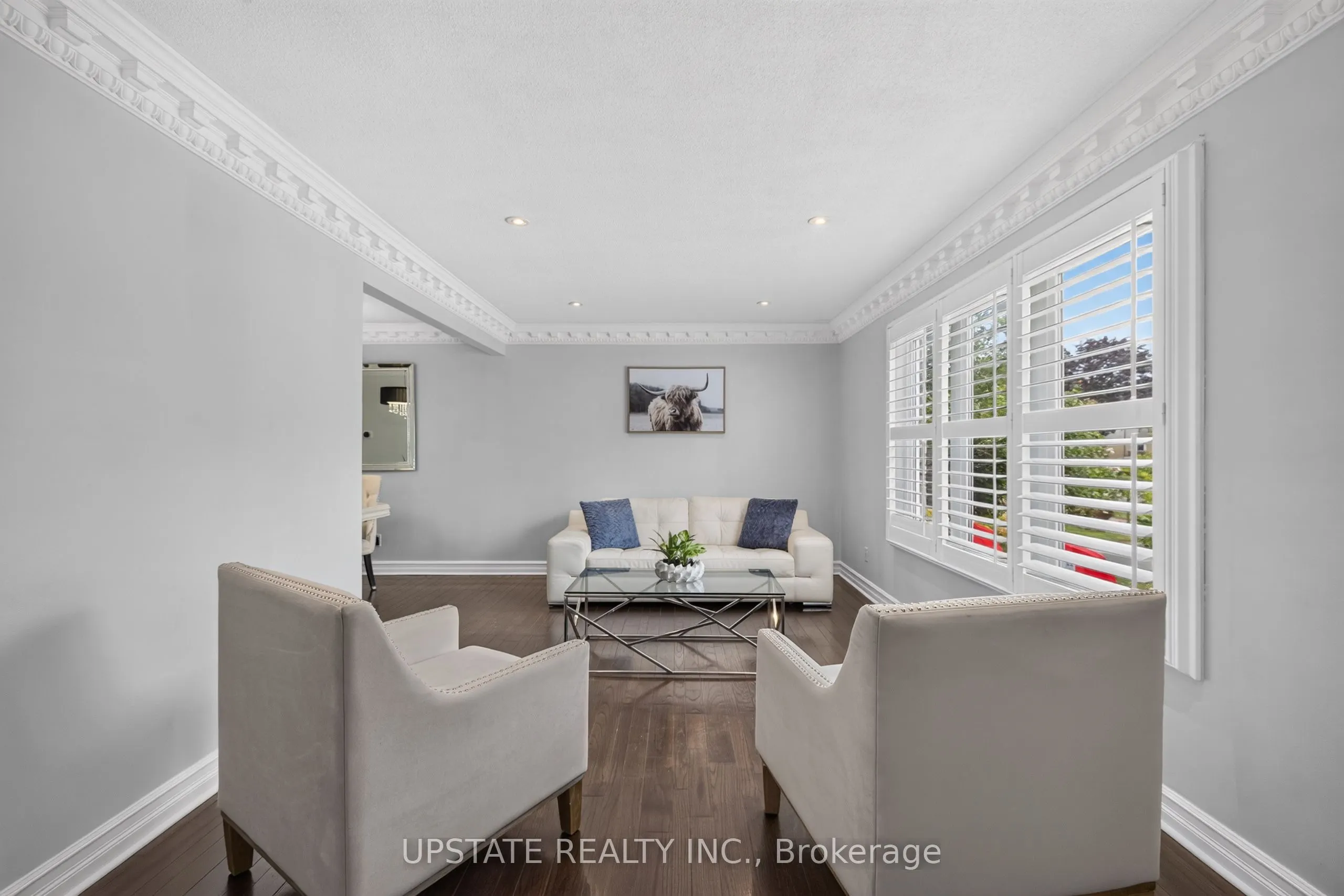 221 Cedarwoods Crescent