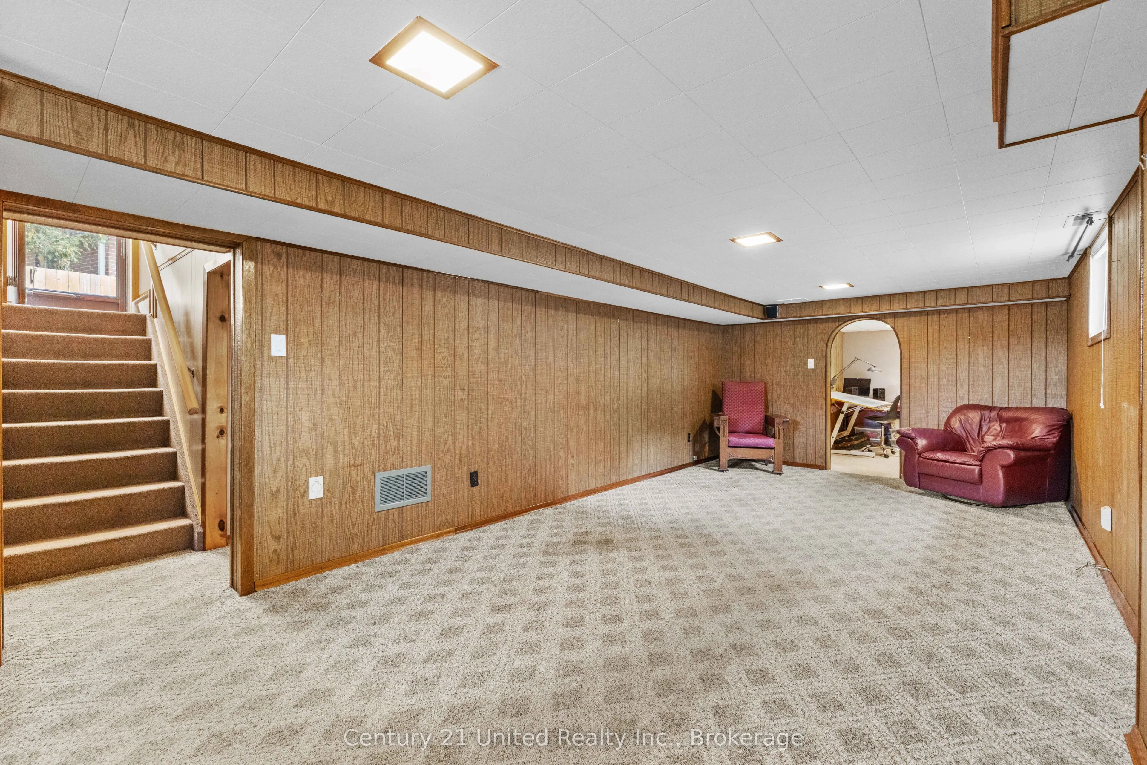 1175 Edmison Drive