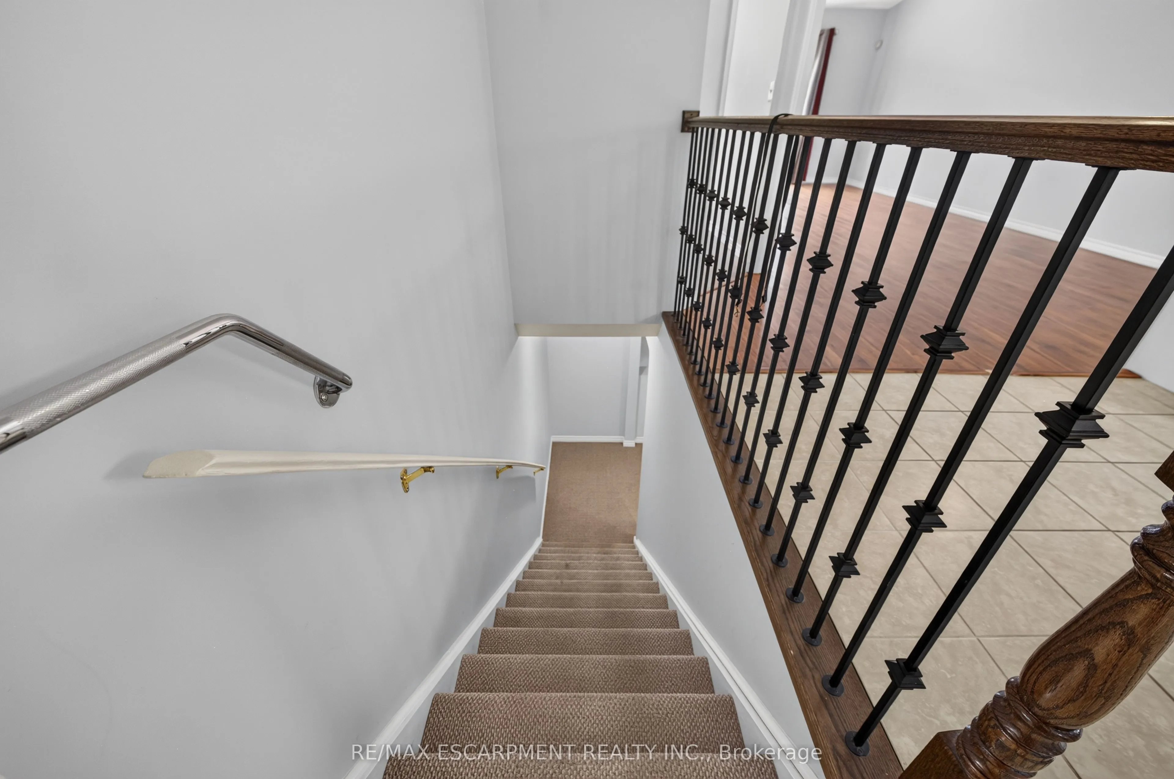4459 Christopher Court
