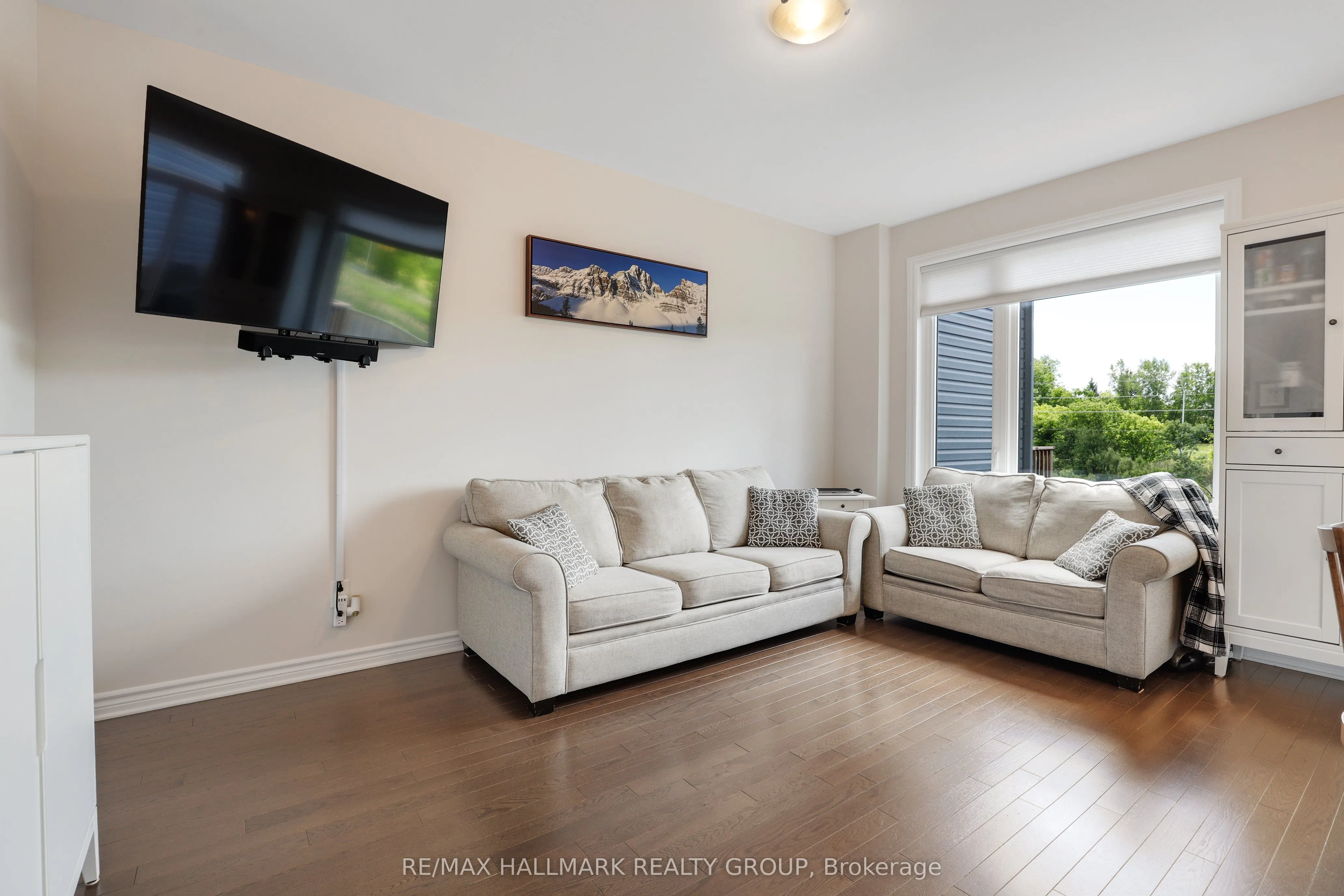 545 Enclave Lane