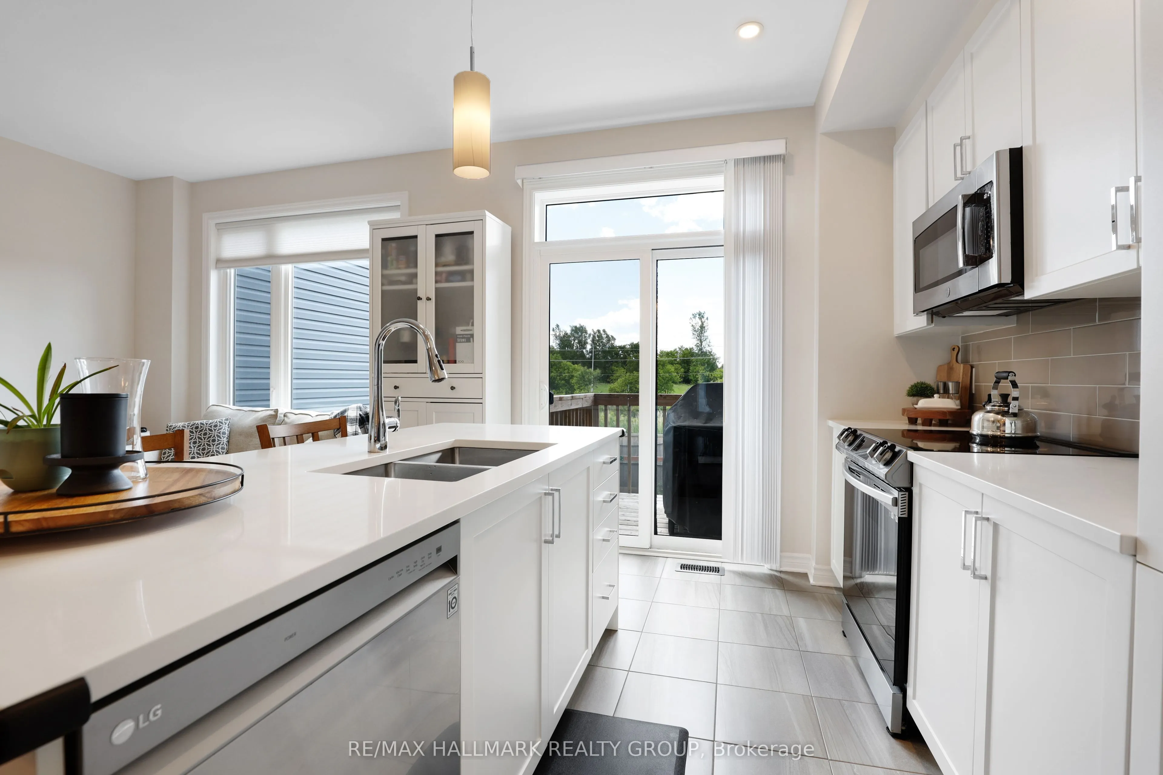 545 Enclave Lane