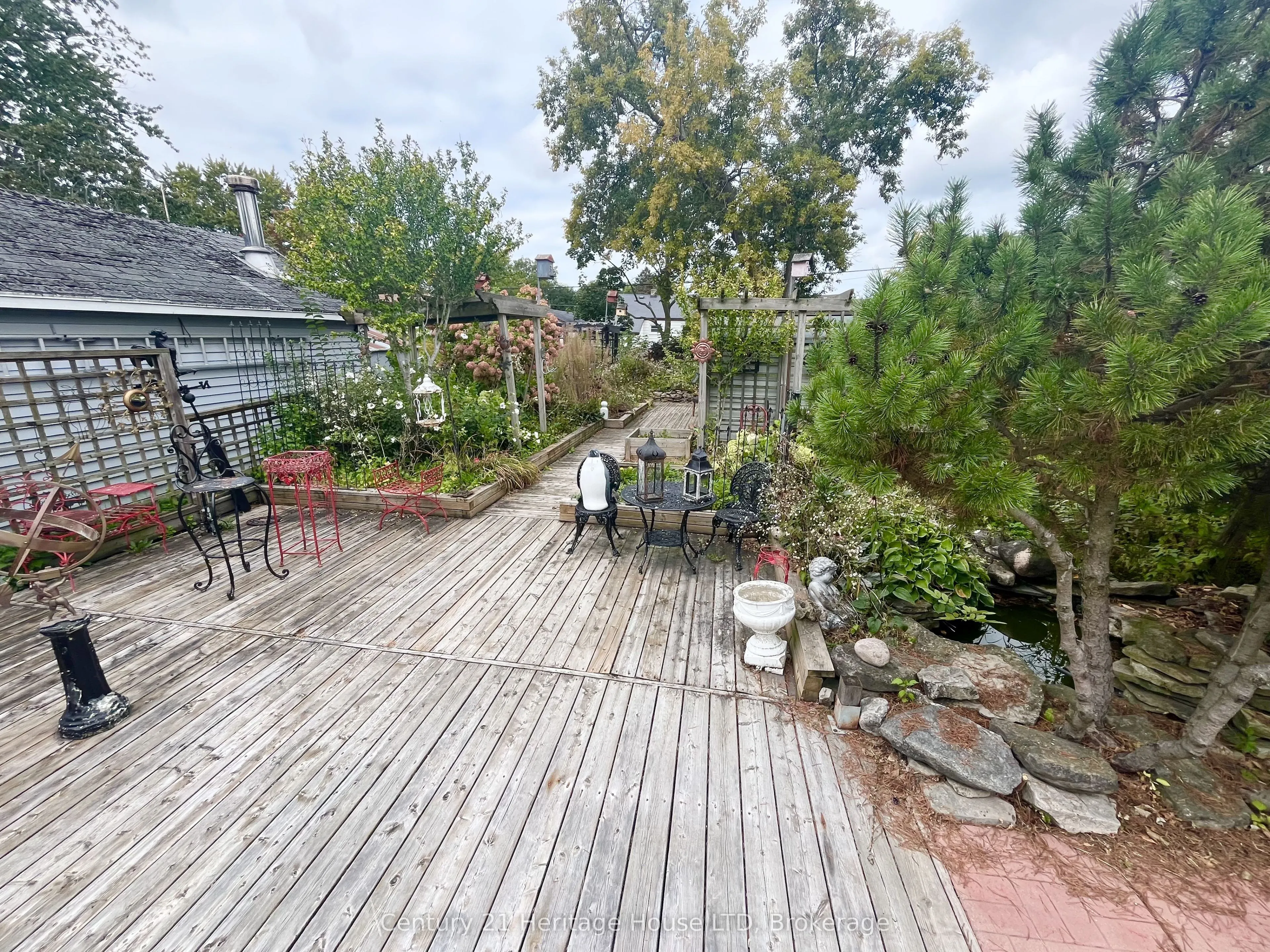 84 Rykert Street
