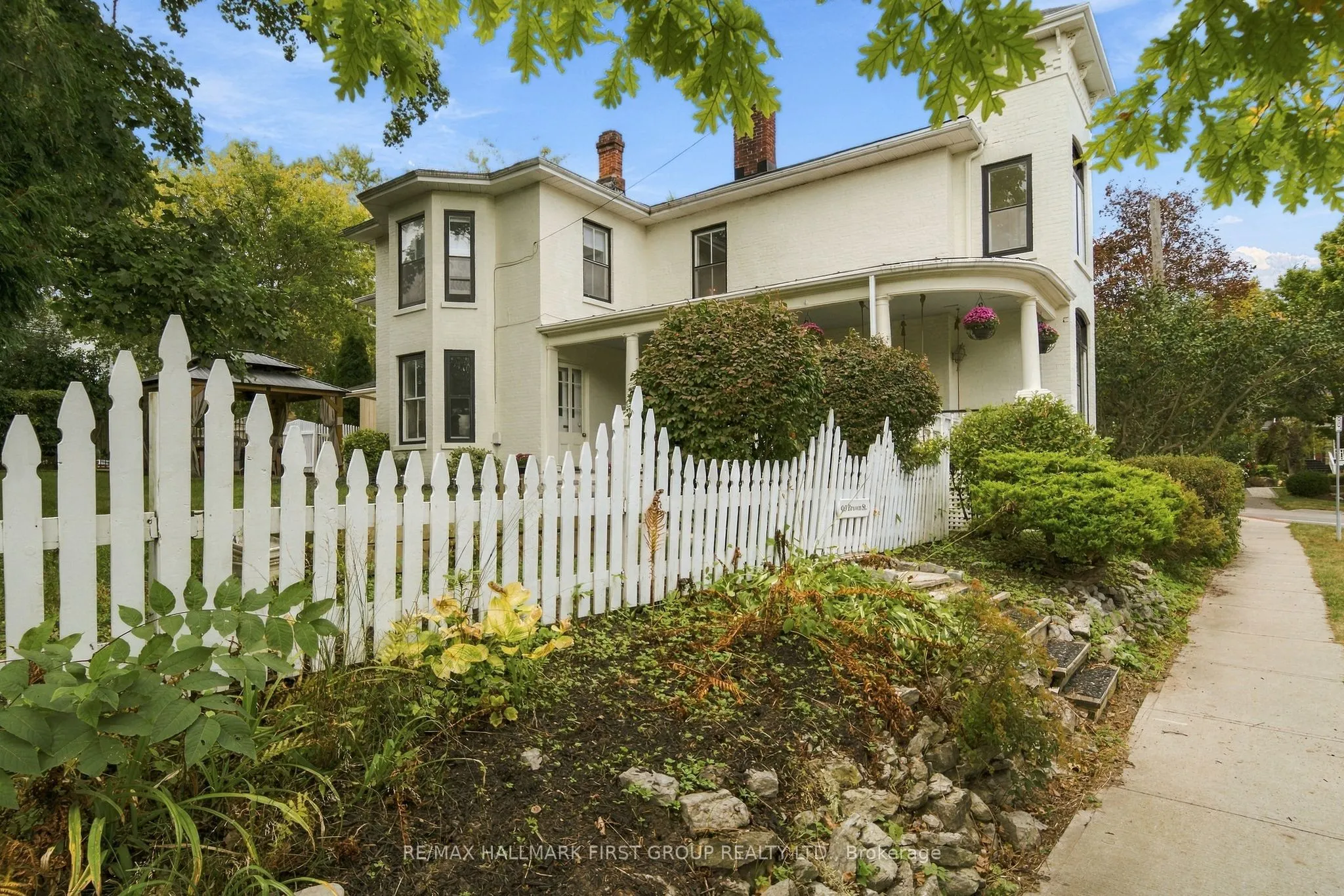 90 Brown Street