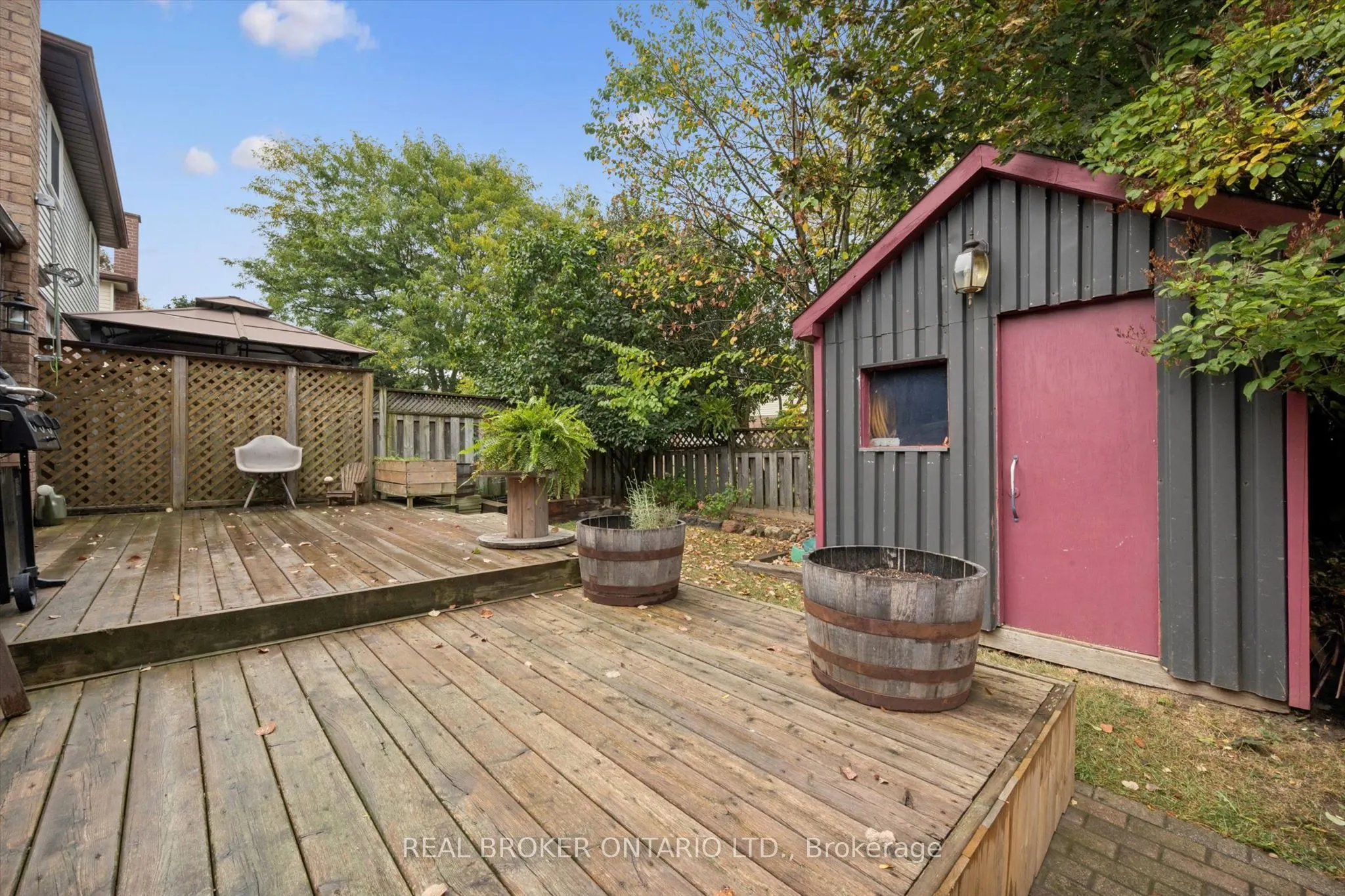 339 Strathallan Street