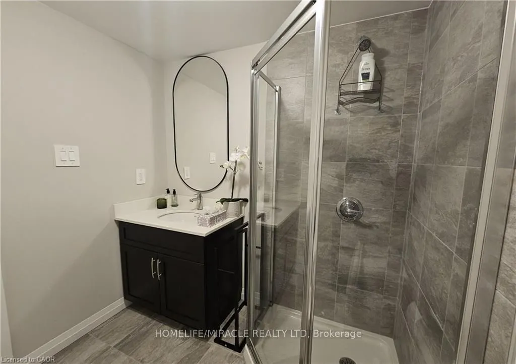 720 Grey Street #4