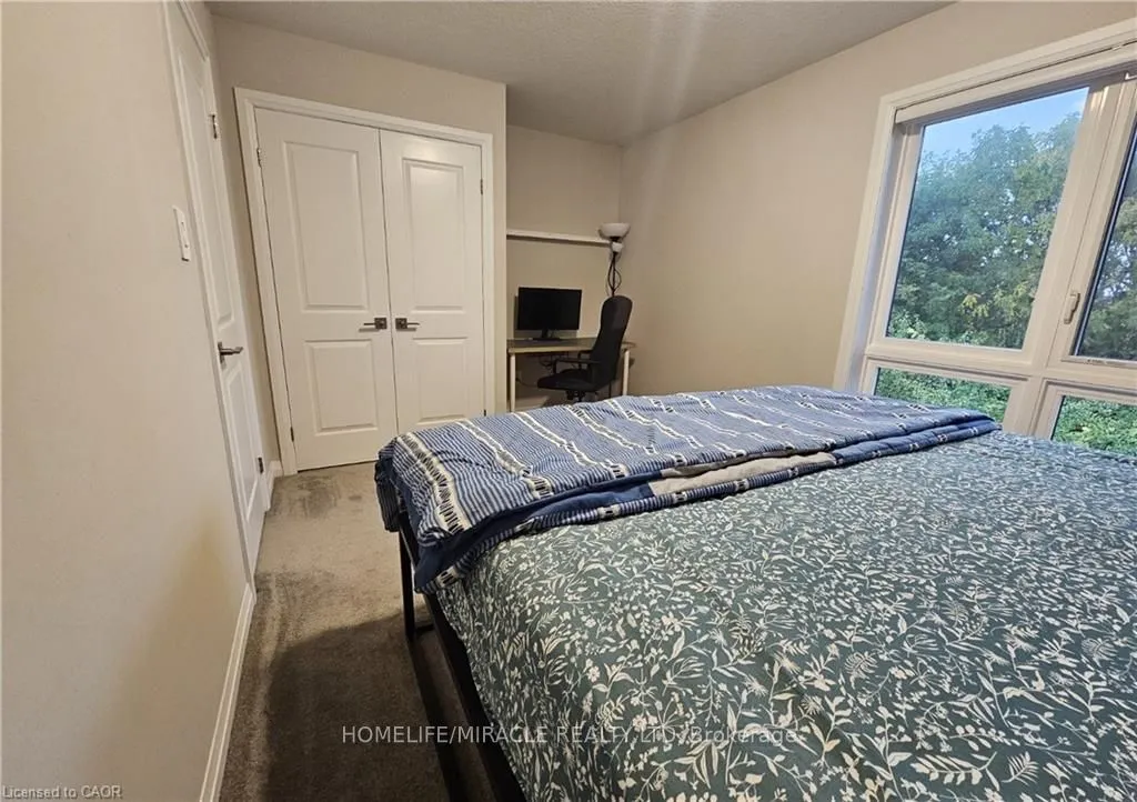 720 Grey Street #4