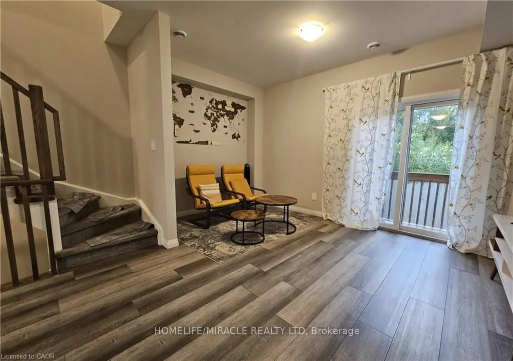 720 Grey Street #4