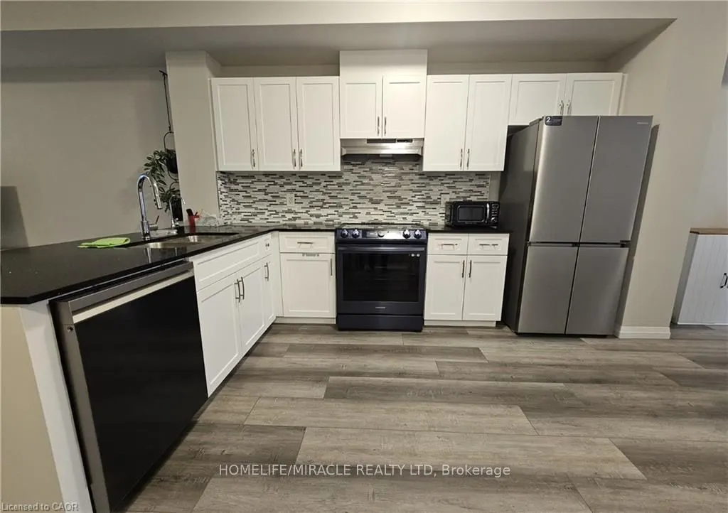 720 Grey Street #4