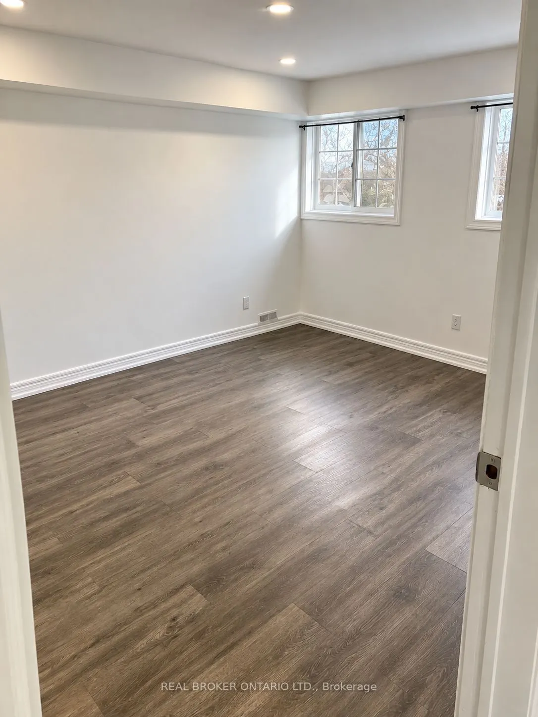 558 First Avenue #Lower
