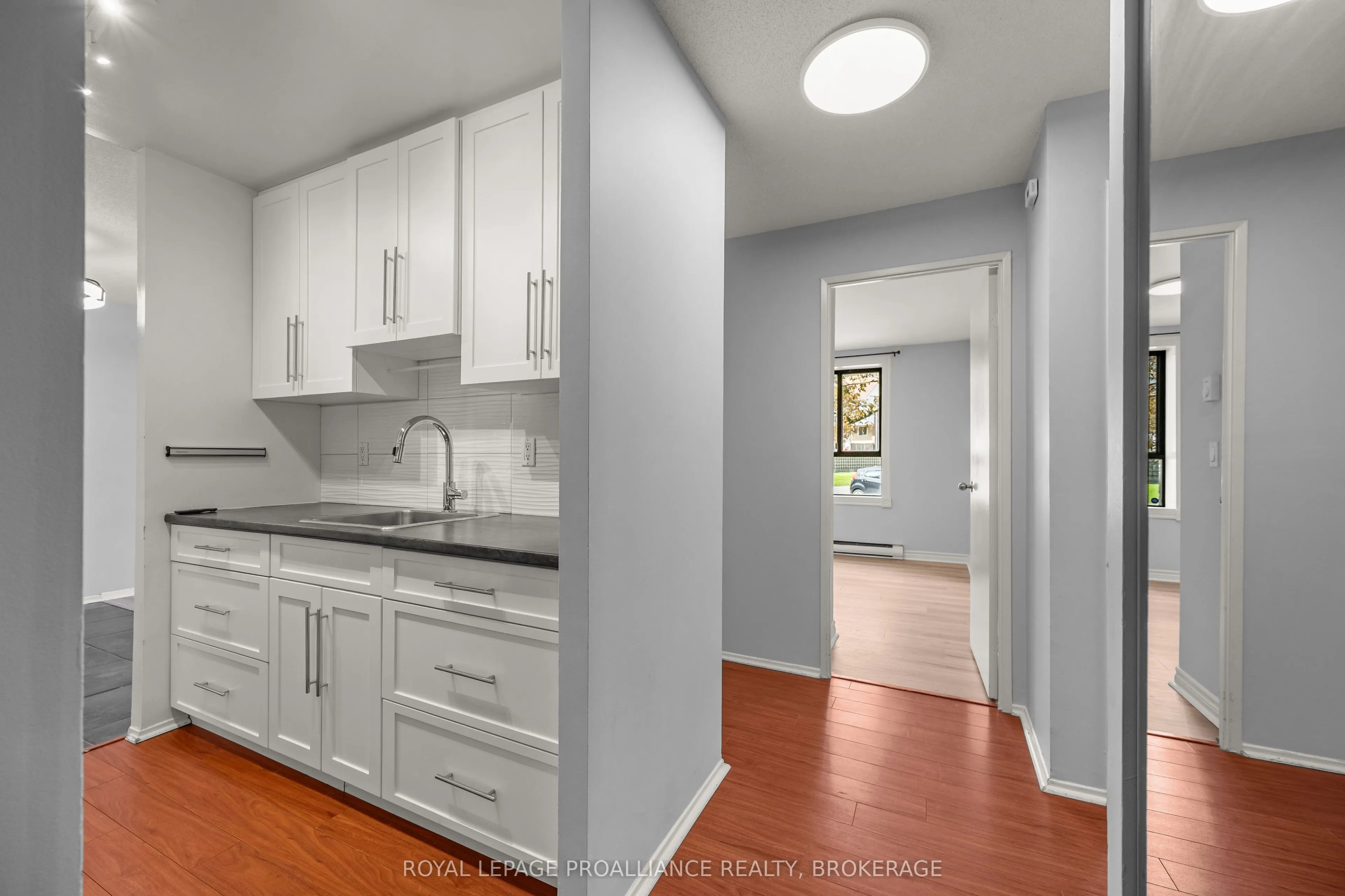 17 Eldon Hall Place #112