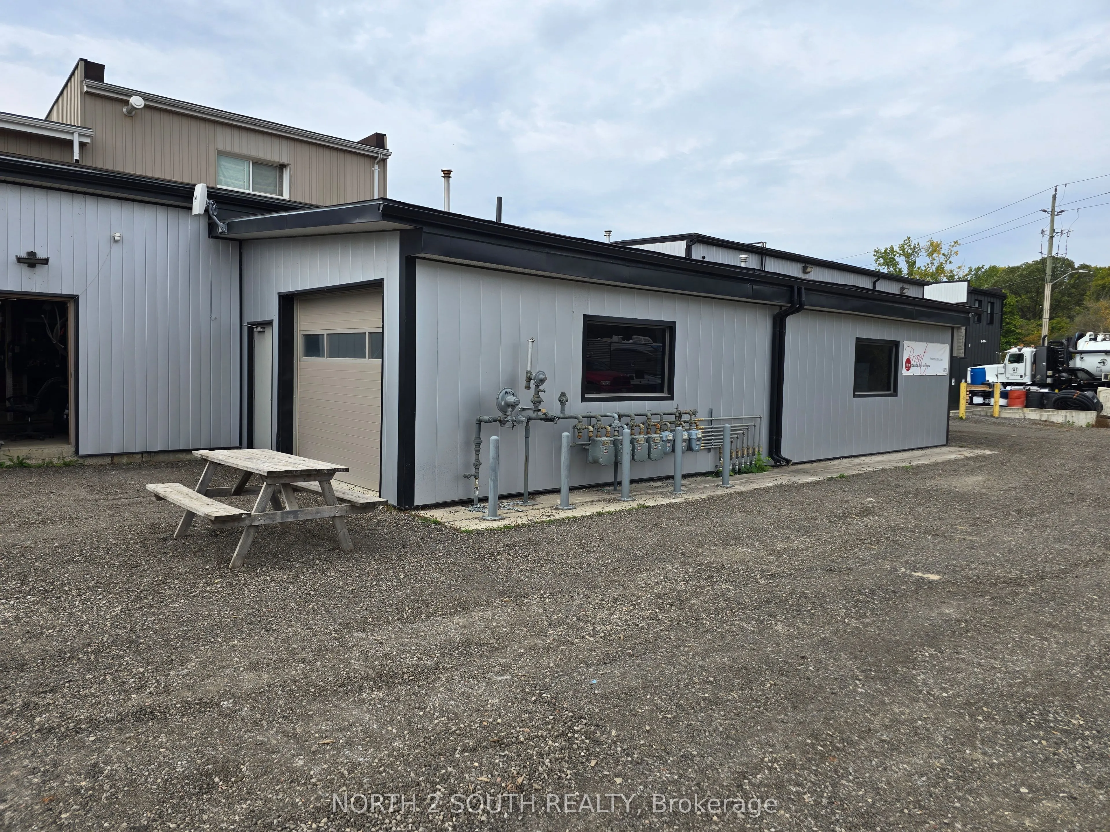 543 Greenwich Street #4
