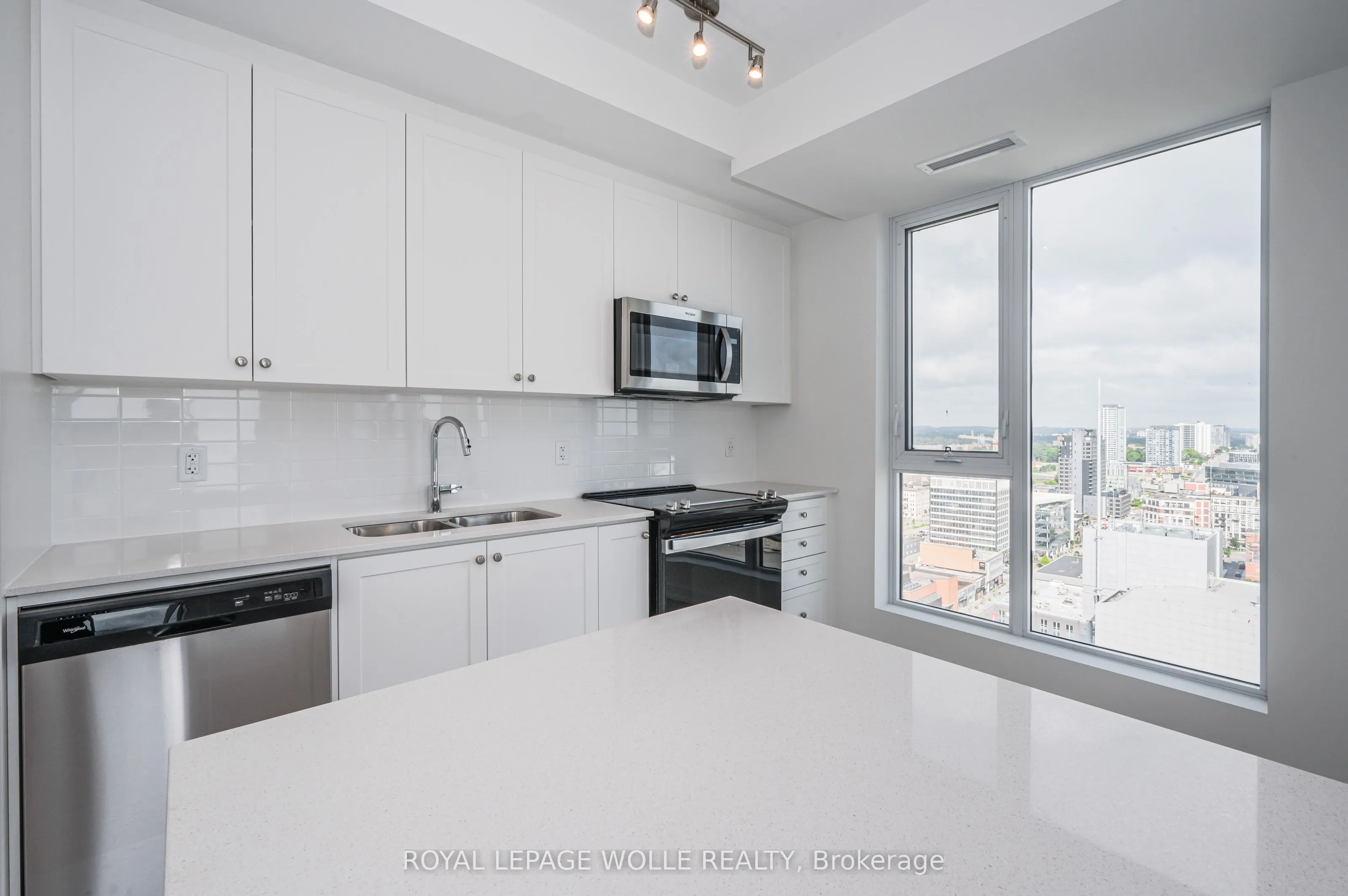 55 Duke Street W #2102