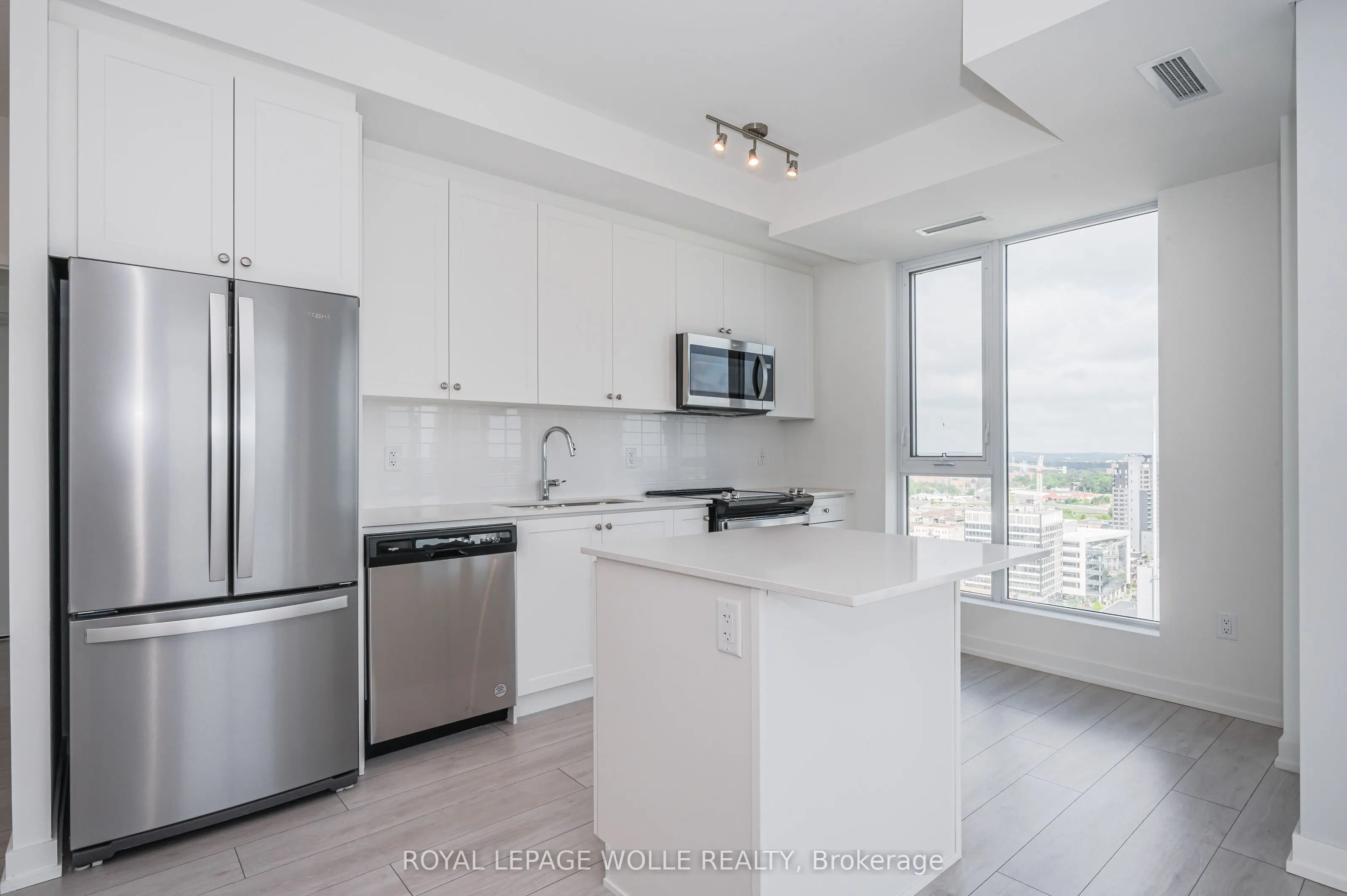55 Duke Street W #2102