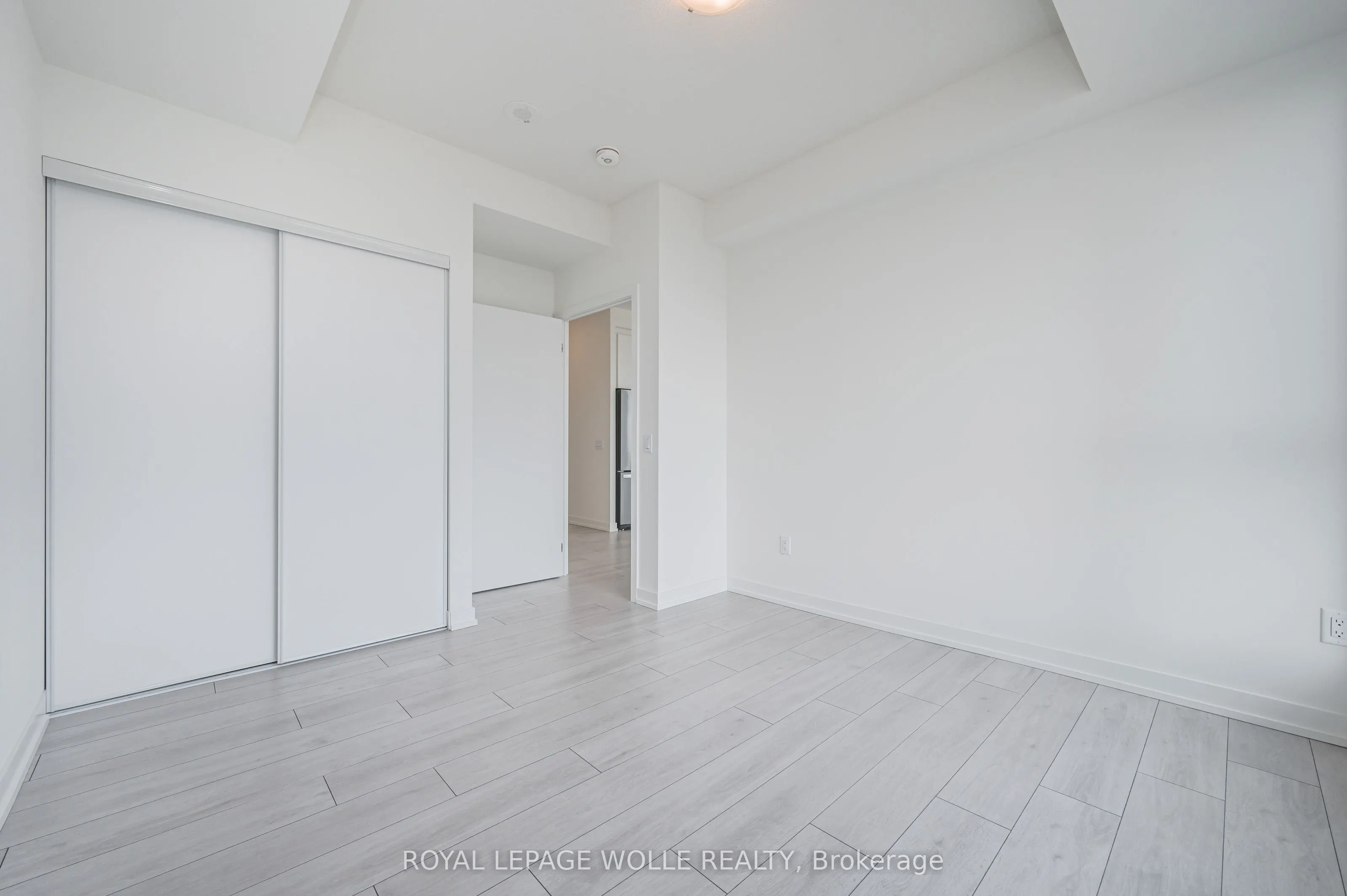 55 Duke Street W #2102