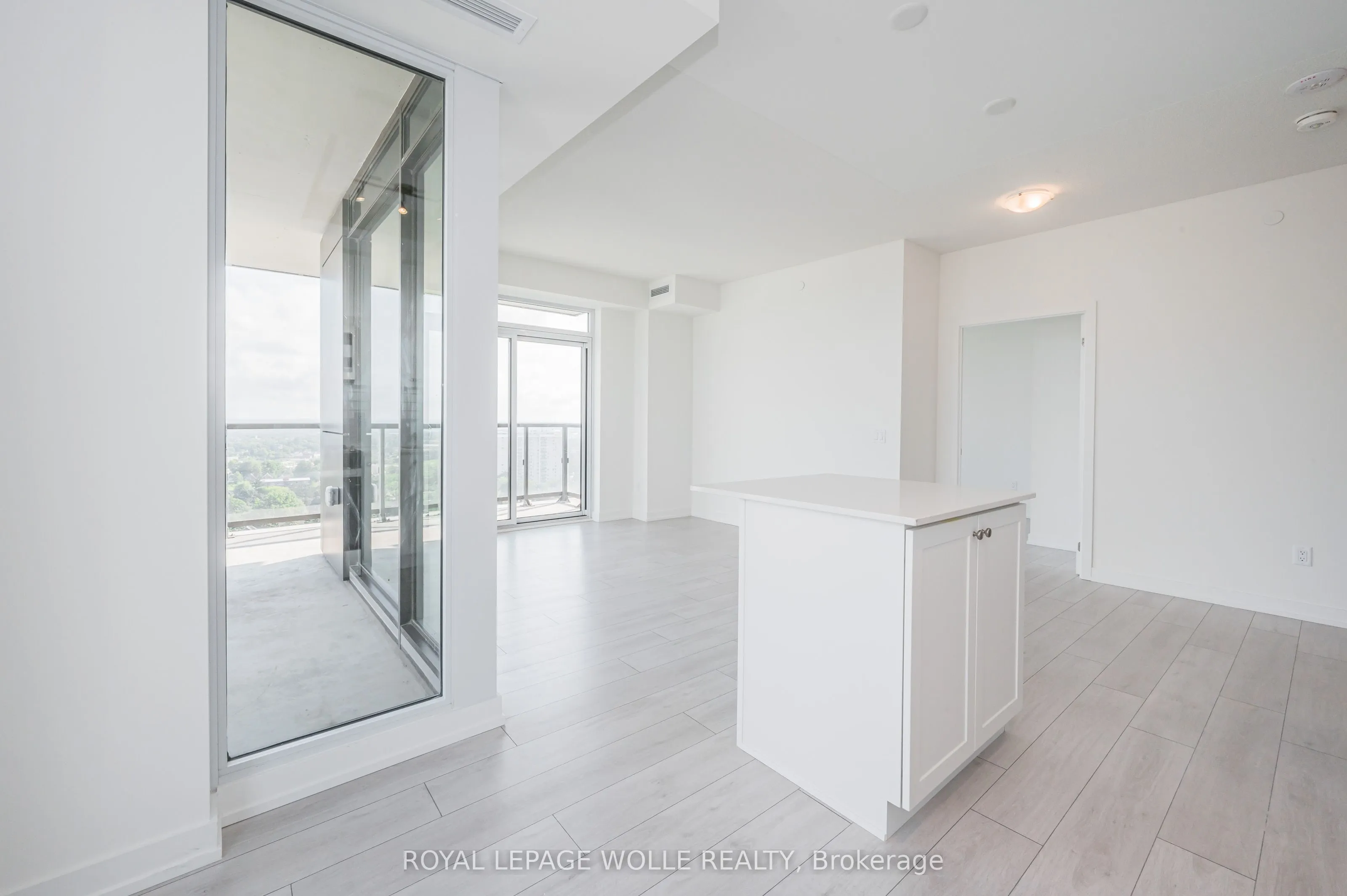 55 Duke Street W #2102