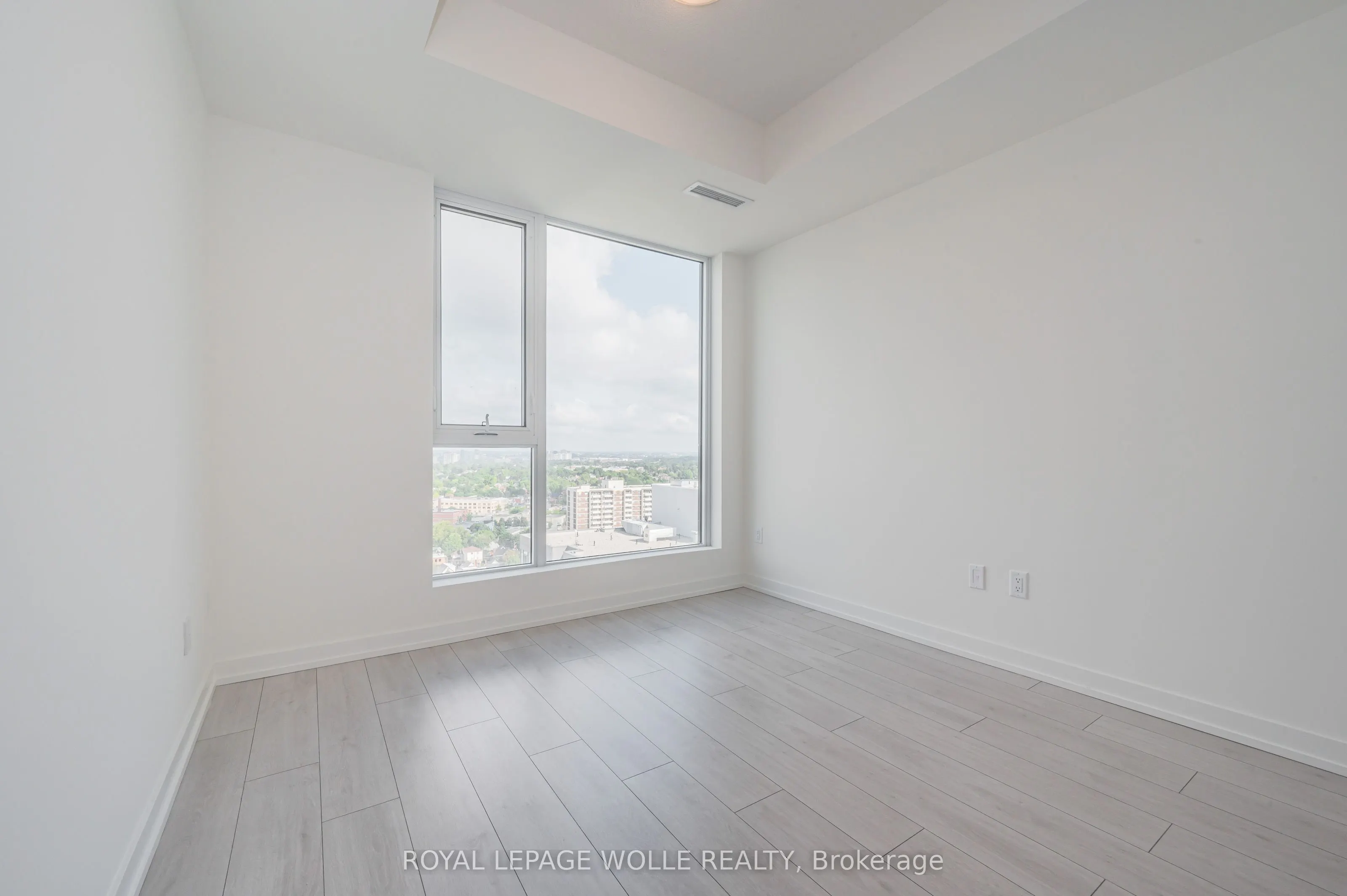55 Duke Street W #2102